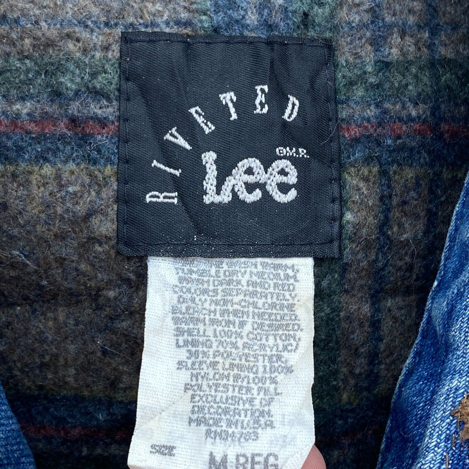 Vintage Lee Button Up Light Wash Blue Denim Jacket Size M Trucker