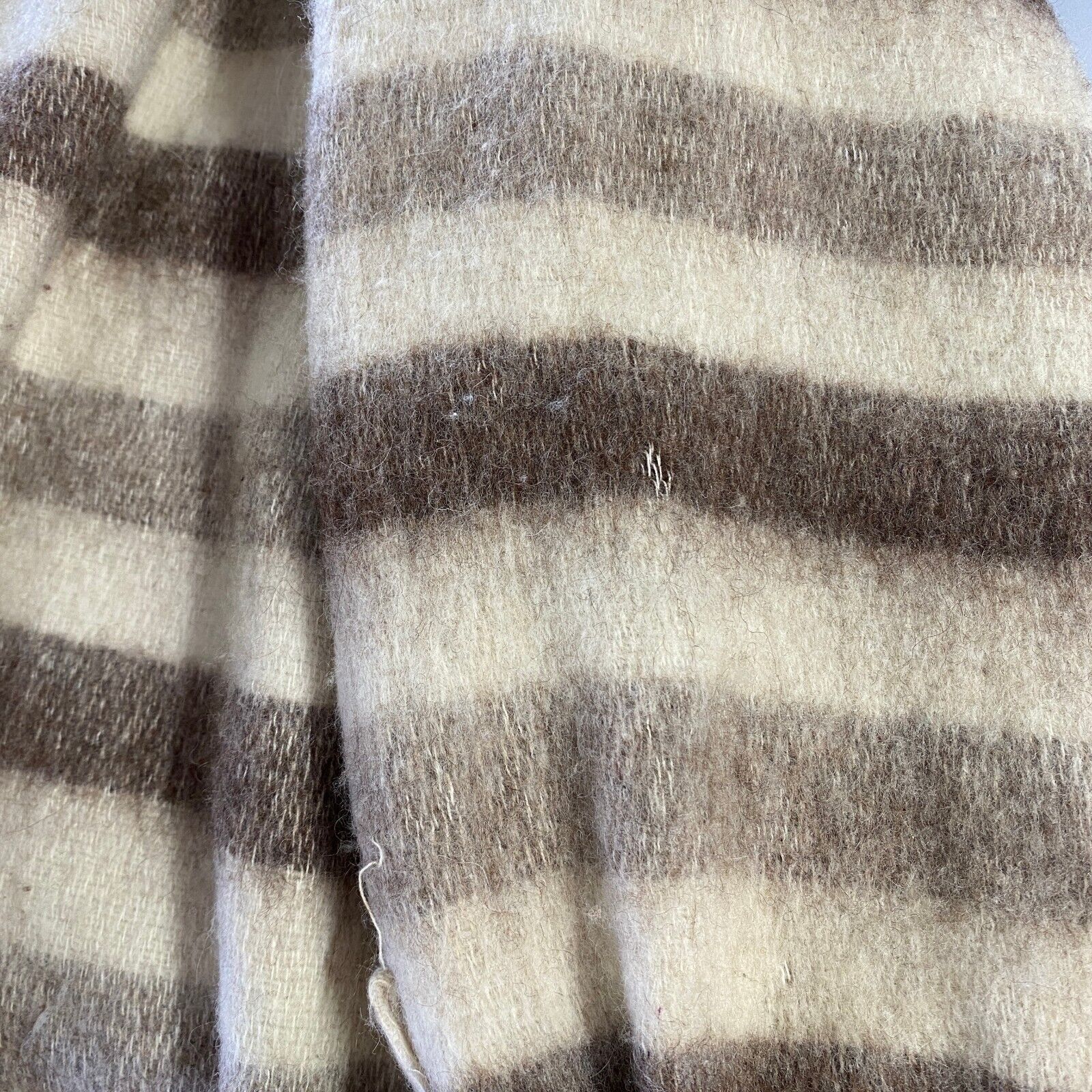 Vintage Beige Striped Double Pocket Flannel Button Up Shirt Size M