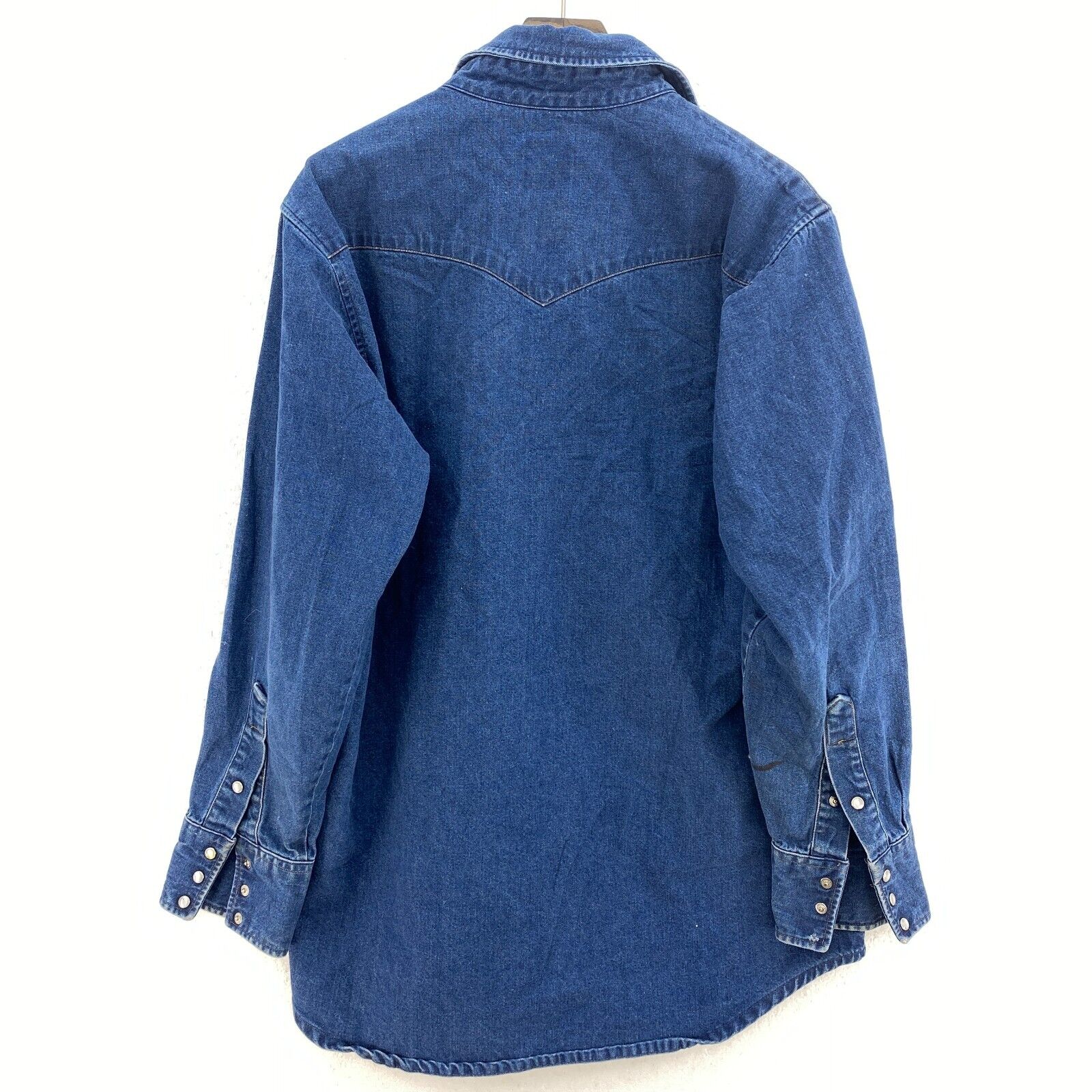 Vintage Carhartt Double Pocket Medium Wash Blue Denim Shirt Size M