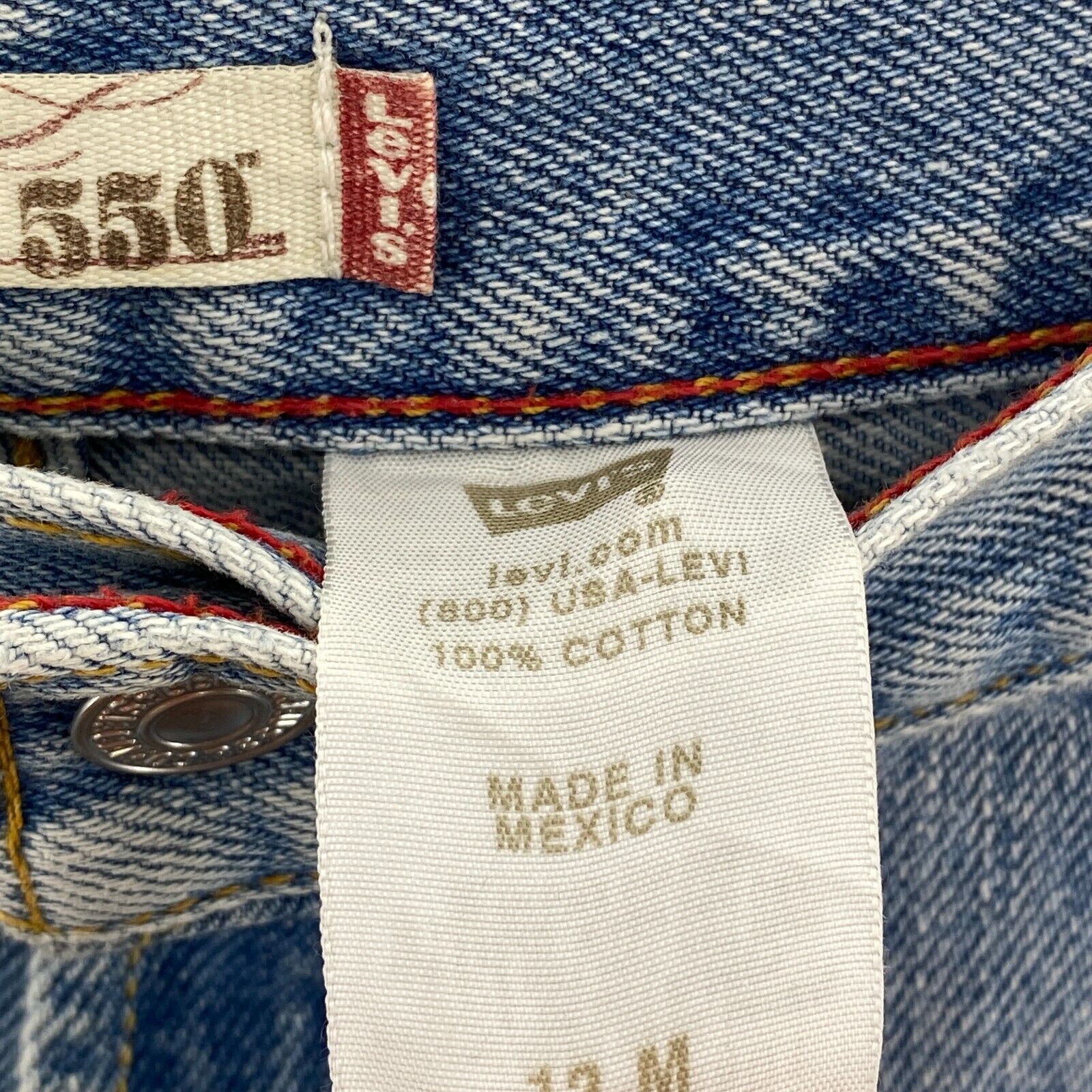 Levi Strauss 550 Relaxed Tapered Fit Women's Light Wash Jeans Size 12