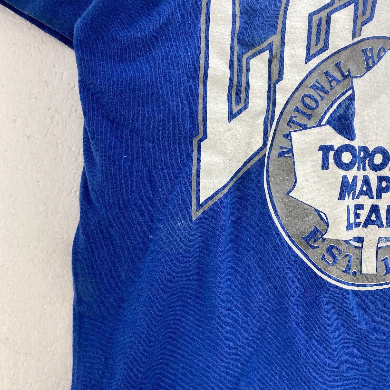 Toronto Maple Leafs Logo 1990 NHL Blue T-shirt Size L Single Stitch
