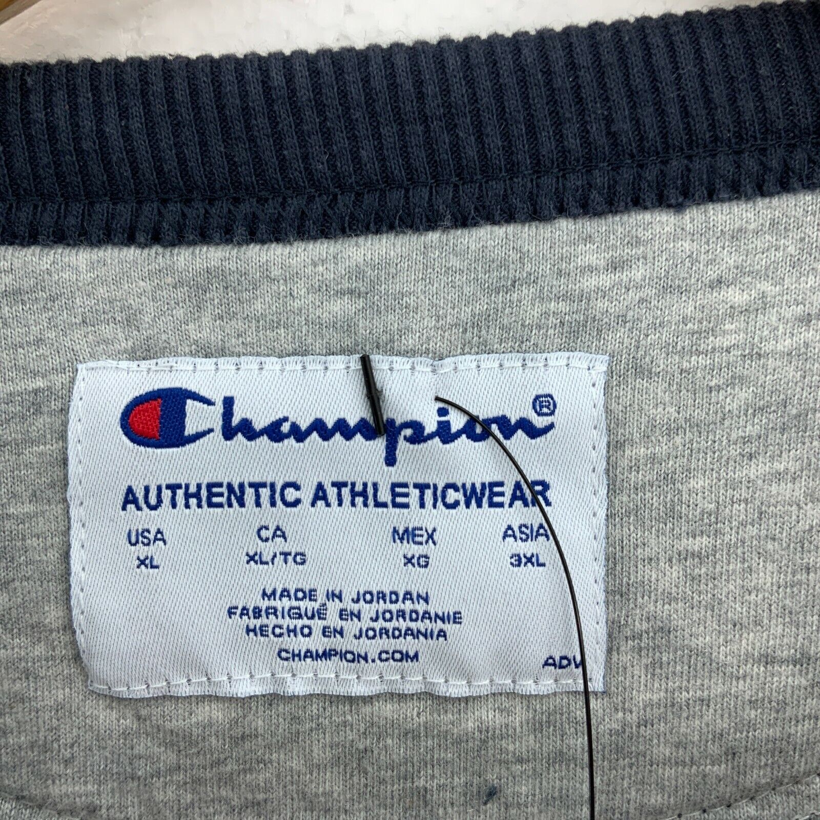 Champion Navy Blue Logo Sweatshirt Size XL