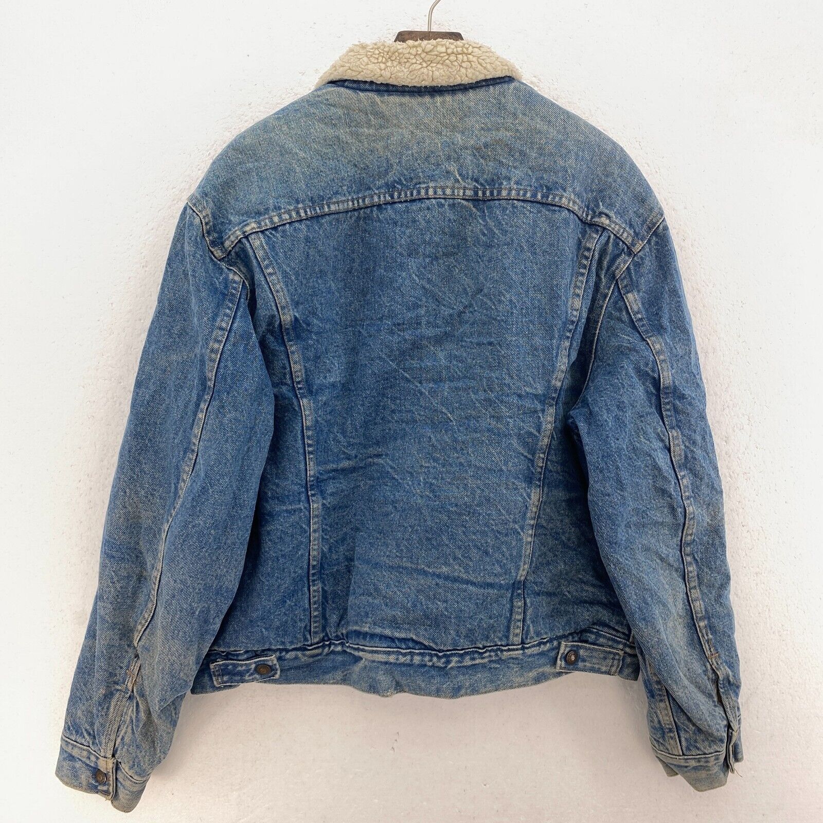 Levi's Sherpa Denim Blue Medium Wash Size 46 Snap Up