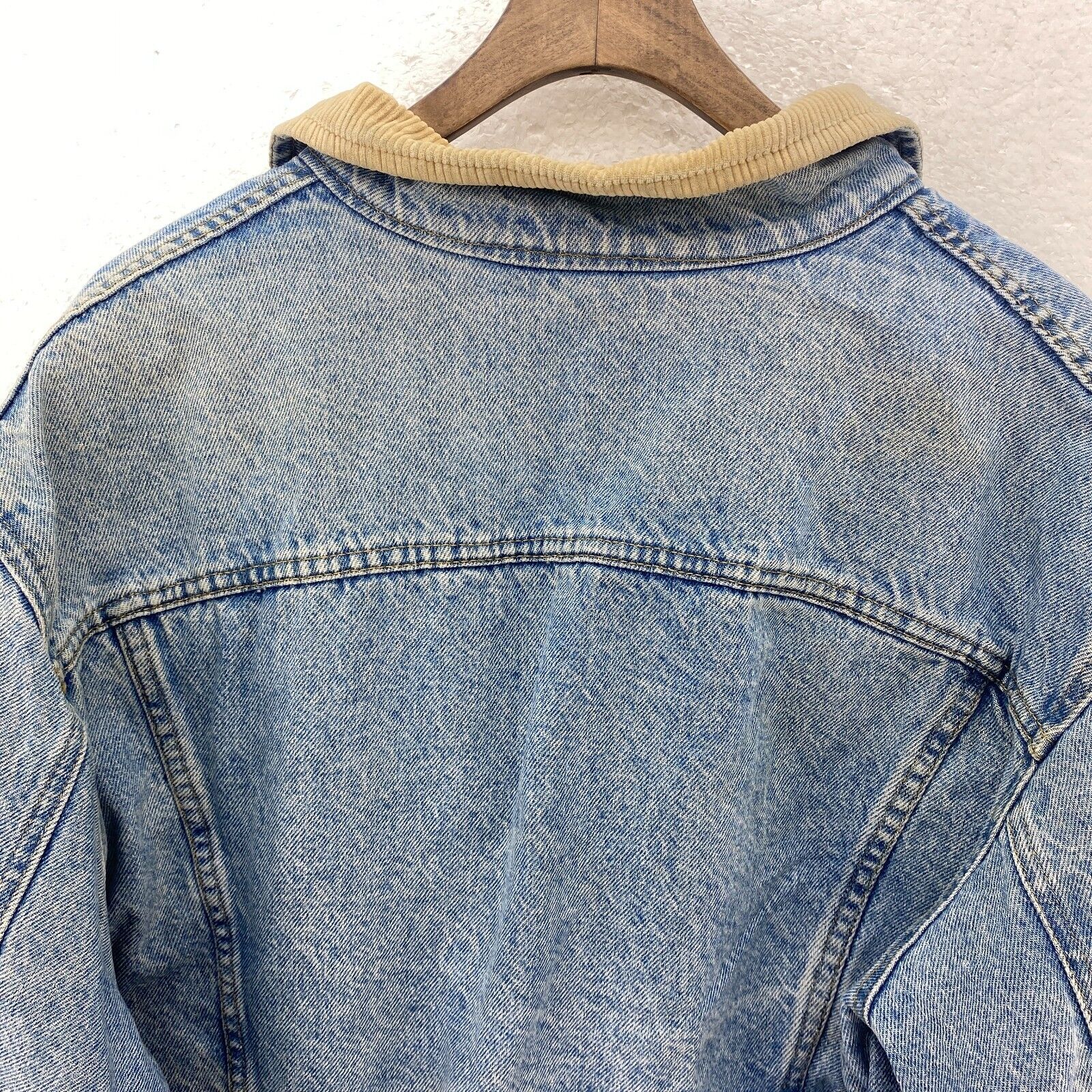 Lee Lined Denim Jacket Blue Light Wash Size L Button Up