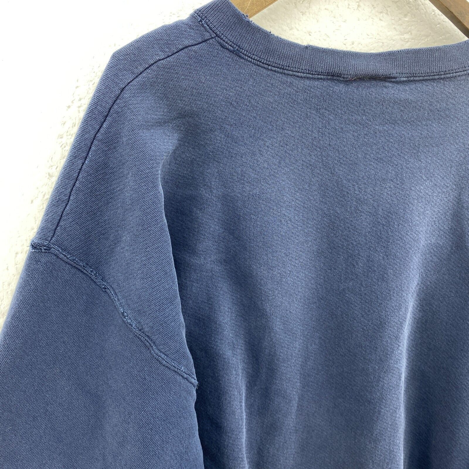 Nike Center Swoosh College Carolina Tar Heels Blue Distressed Sweatshirt Size XL