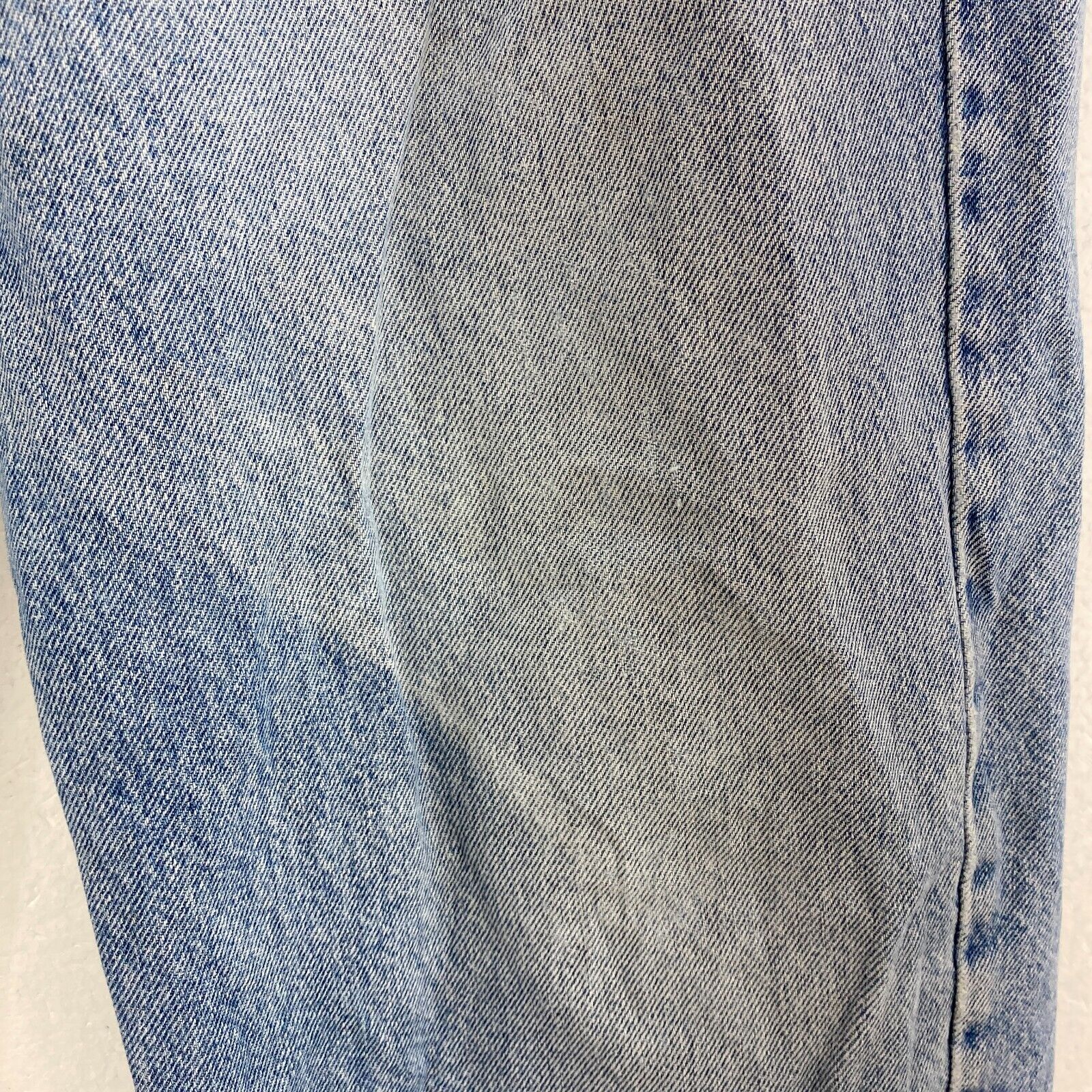 Levi Strauss 550 Orange Tab Light Wash Denim Jeans Size 40 x 32 Relaxed Fit