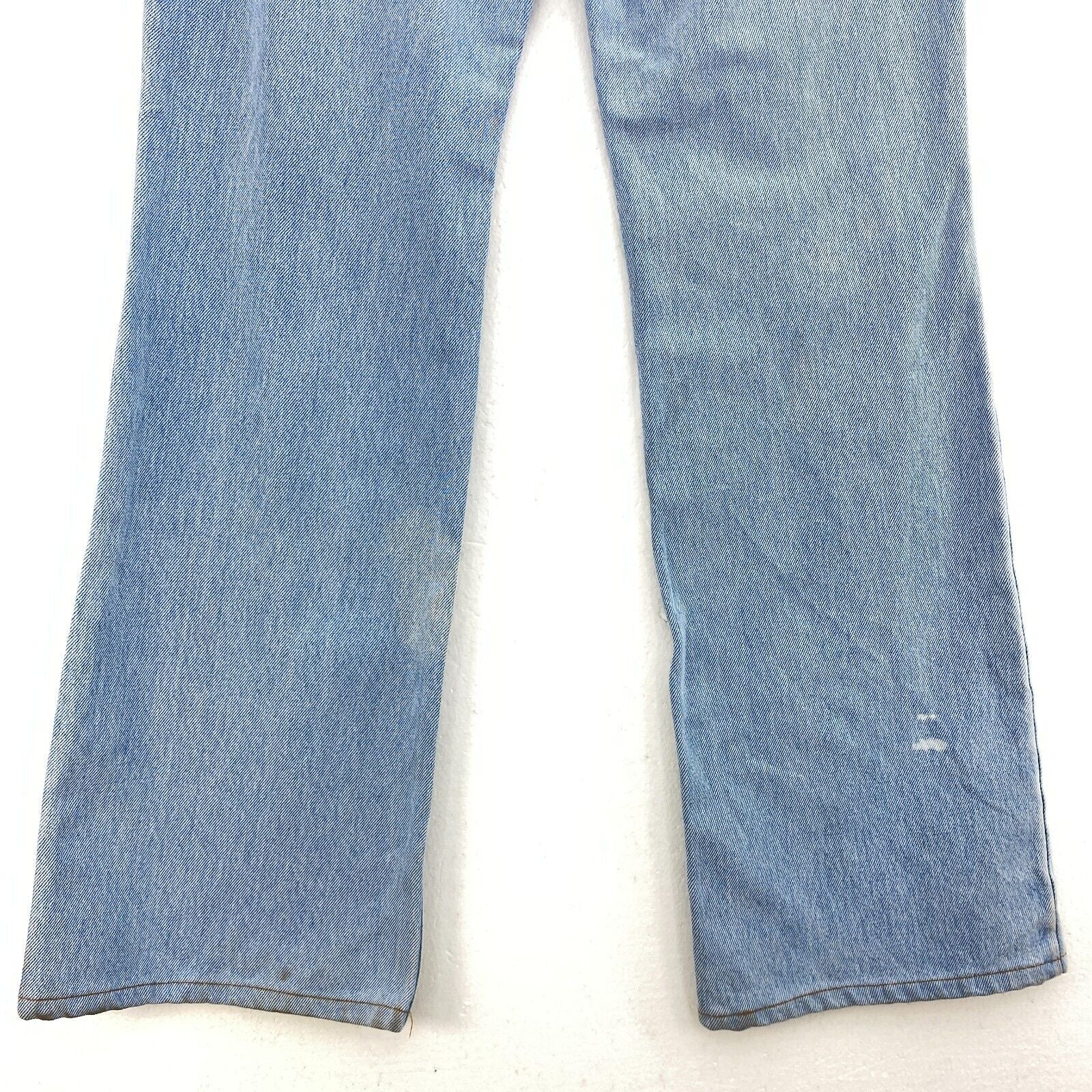Women's Levis Strauss 517 Light Wash Boot Cut Low Rise Blue Jeans Size 11