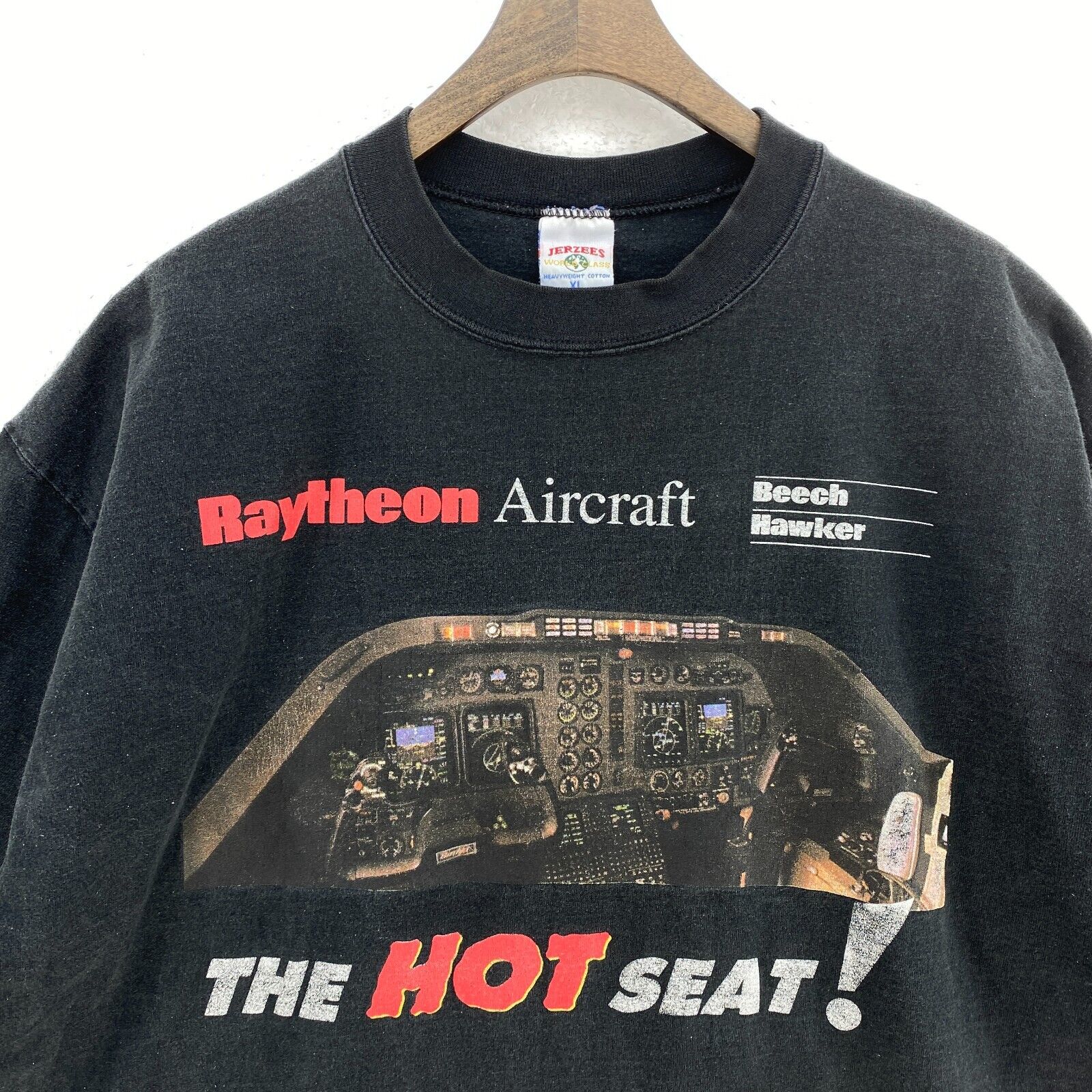 Vintage Aircraft Art Graphic The Hot Seat Graphic T-shirt Sie XL Black