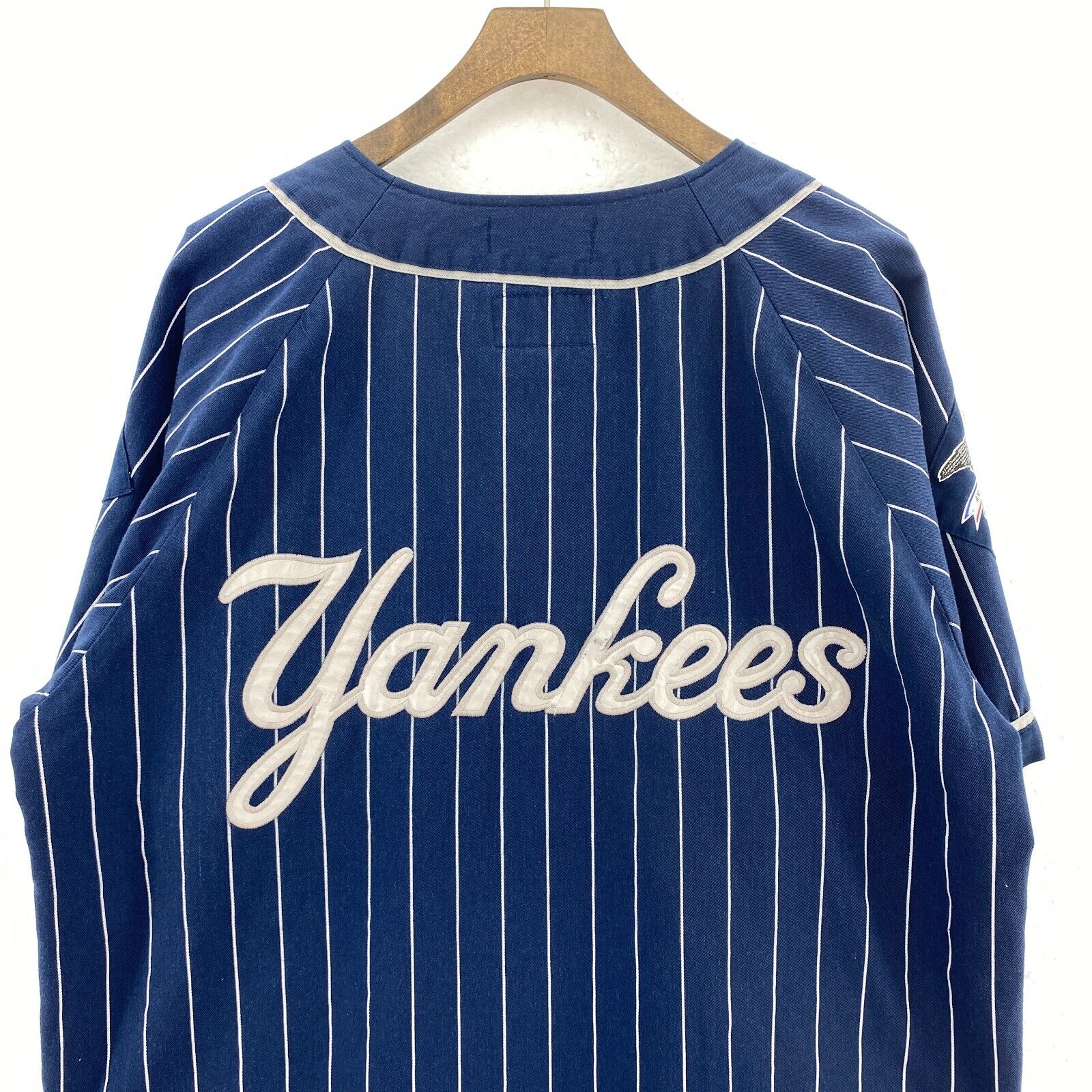 Starter New York Yankees Striped Button Up Navy Blue T-shirt Size L