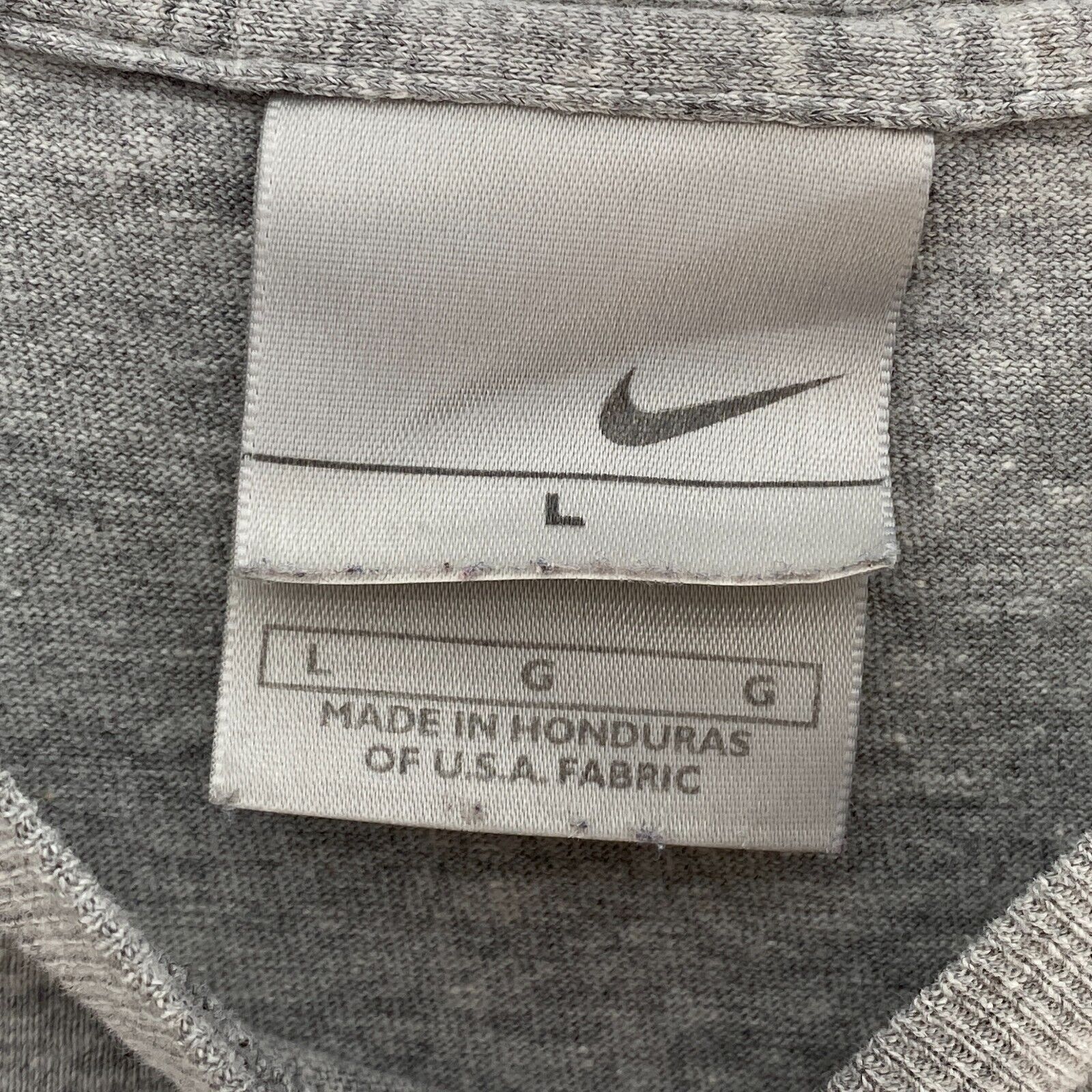 Nike Spell Out Logo T-shirt Size L Gray