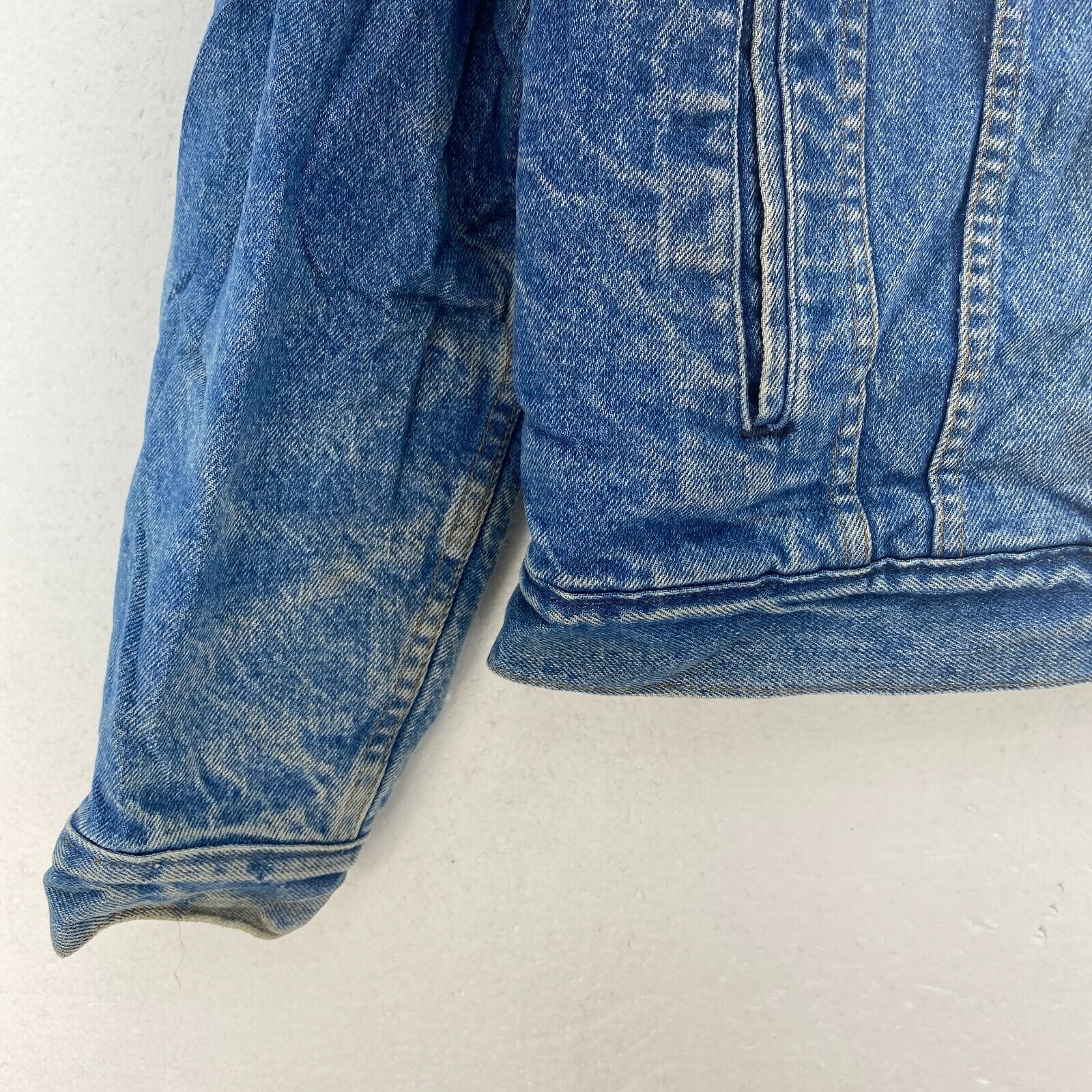 Levi's Orange Tab Sherpa Denim Blue Medium Wash Size 40 Snap Up