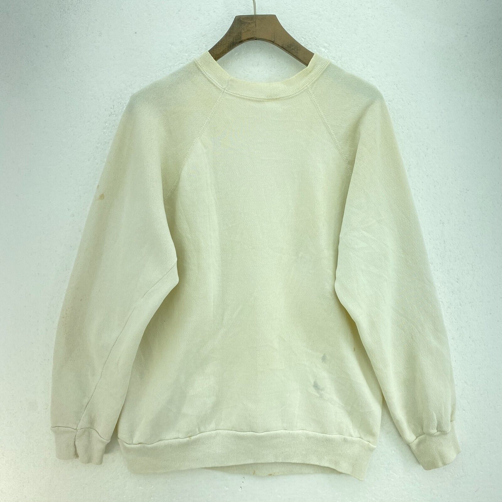 Bud Light The Original Party Animal Ivory Sweatshirt Size L Crewneck Women's