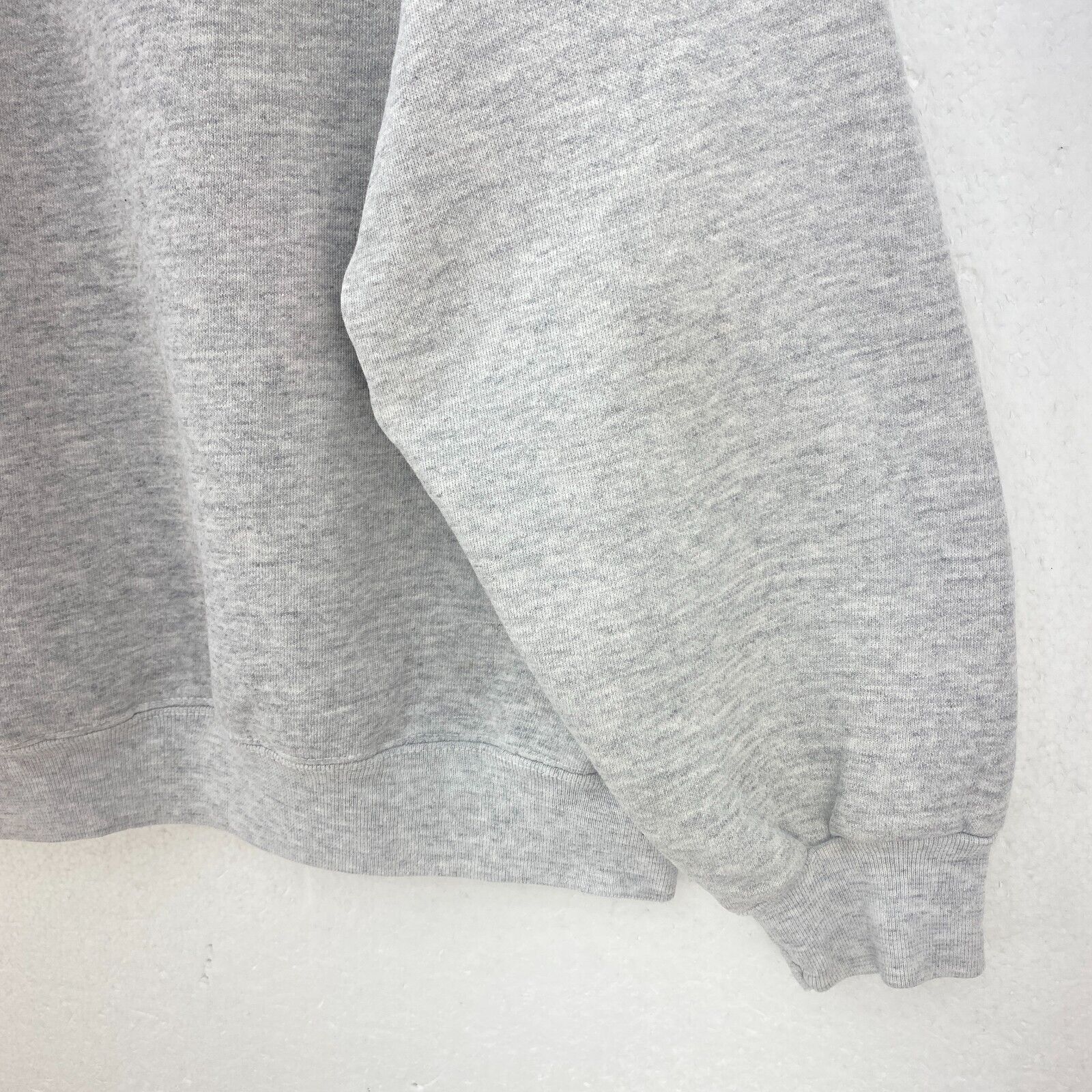 Earthquake Universal Studios Florida Gray Sweatshirt Size L Crew Neck