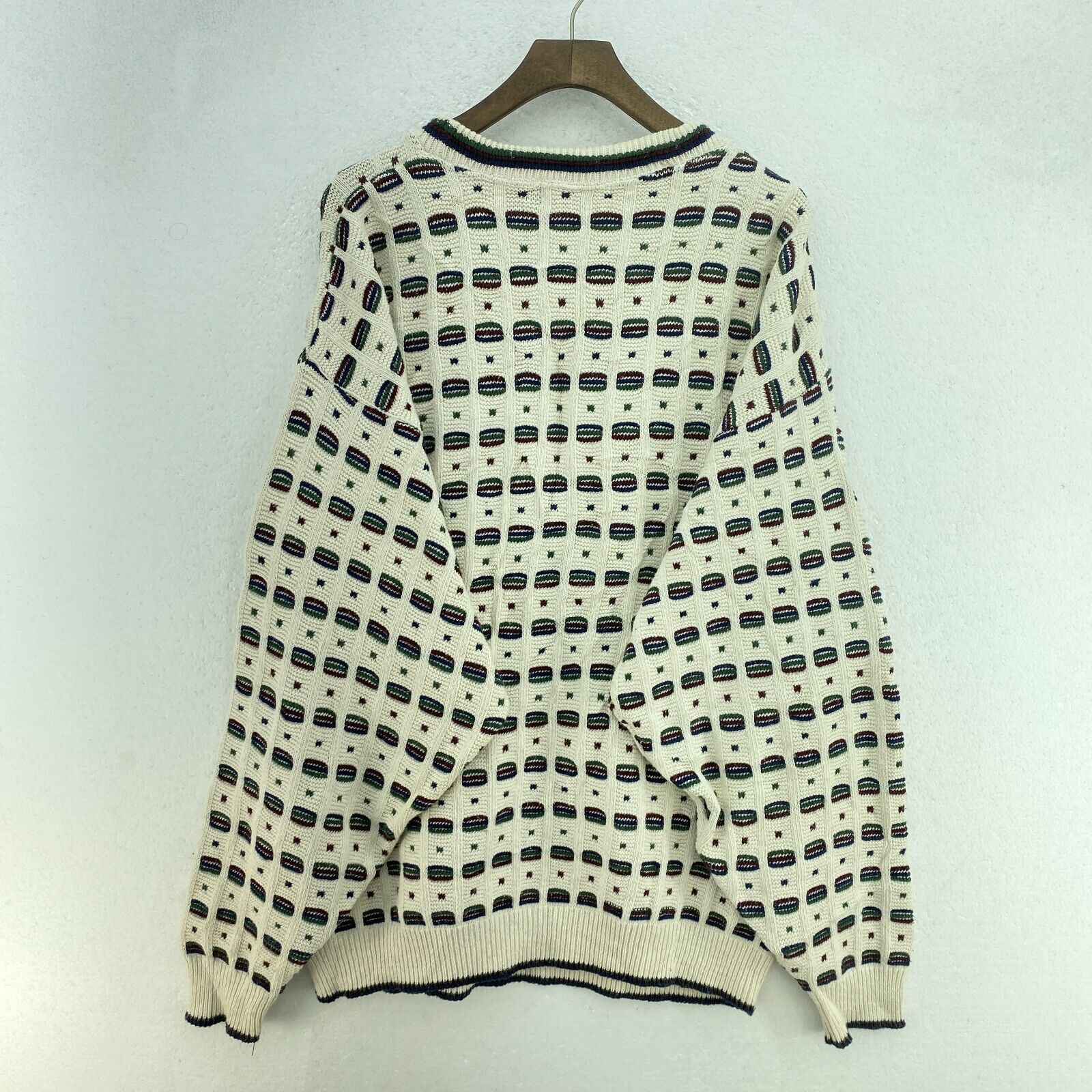 Vintage White 3D Textured Knit Crewneck Sweater Size L