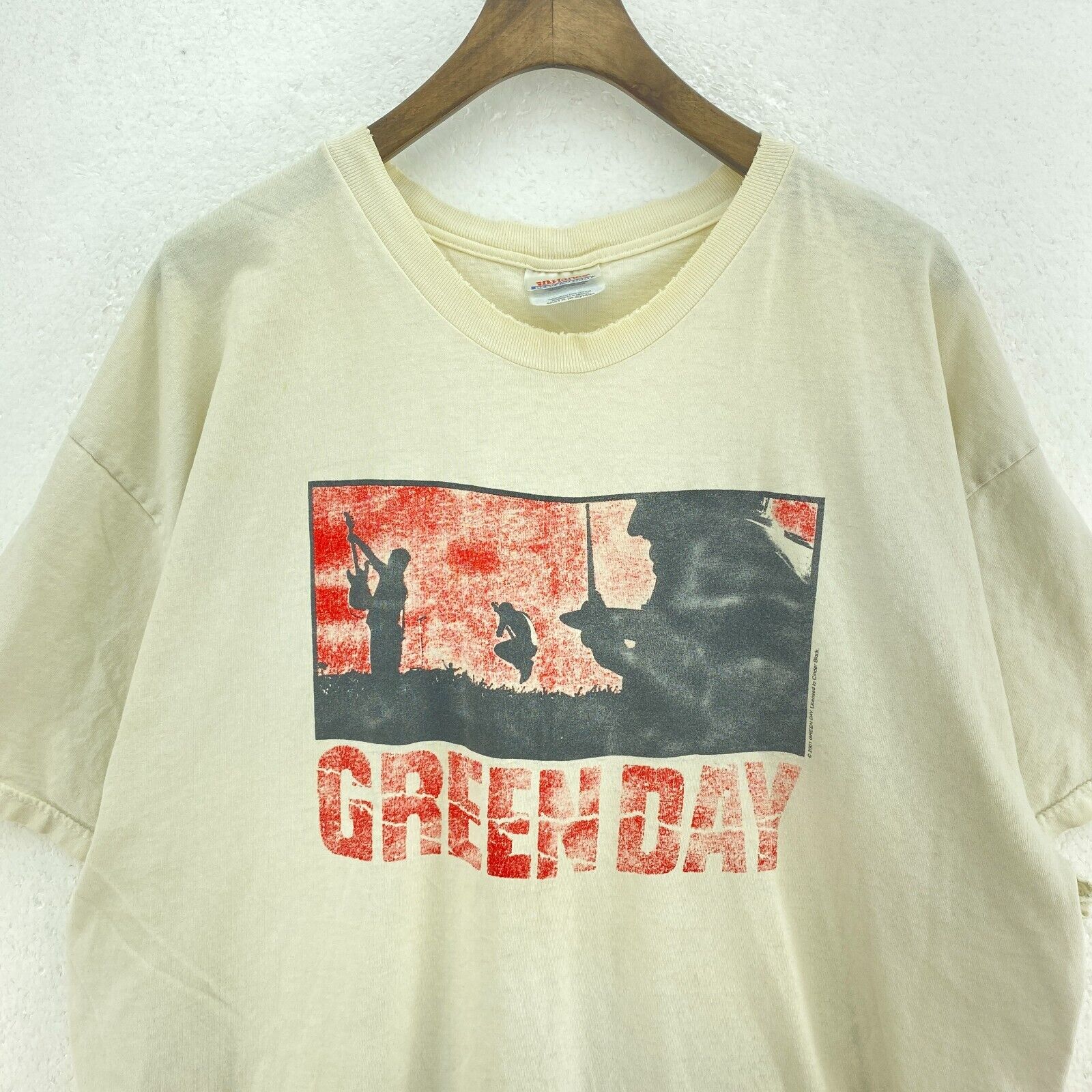 2001 Green Day Rock Band White T-shirt Size XL
