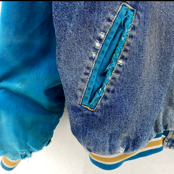Starter Logo Snapped Denim Blue Jacket Size XL