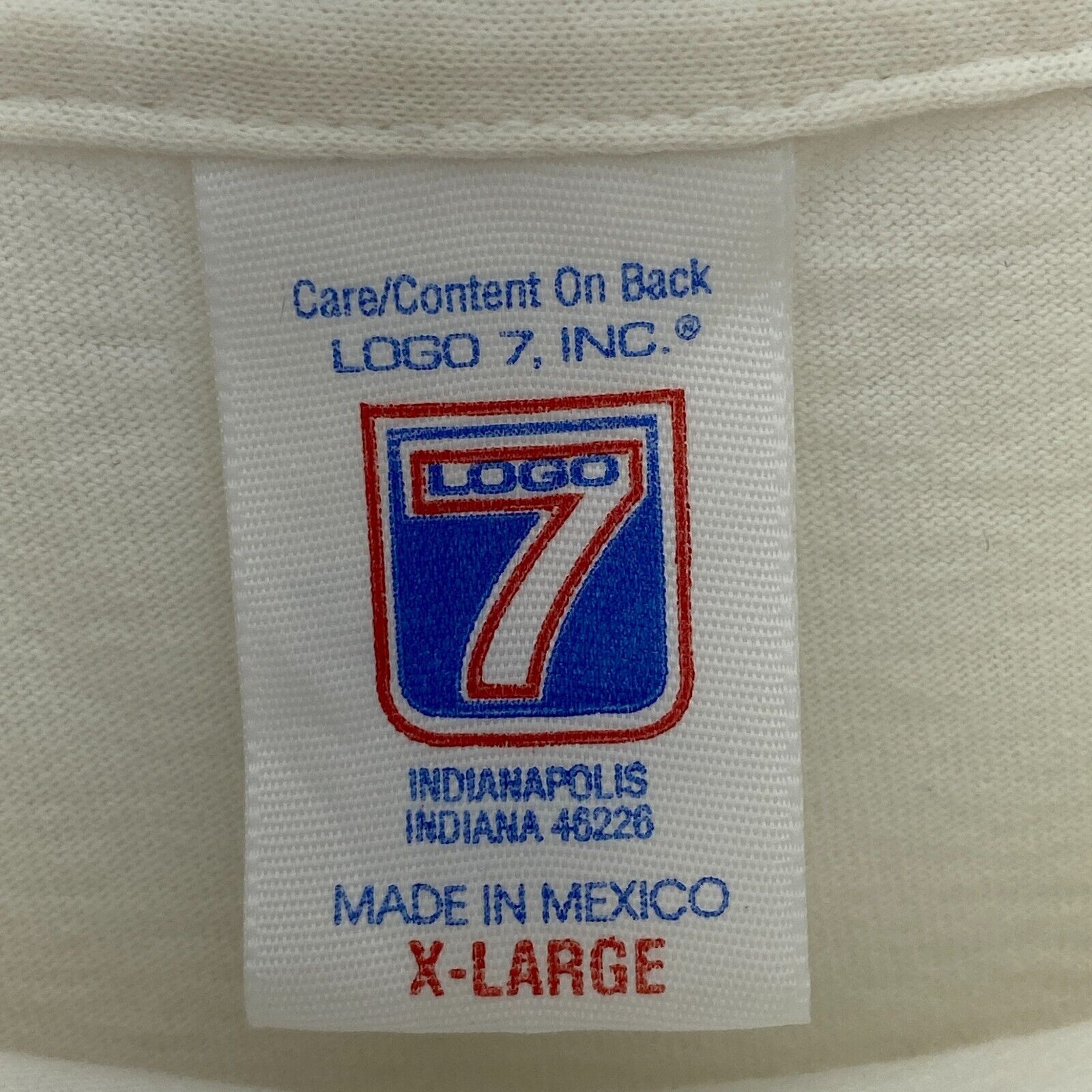 Vintage Indianapolis 1996 Logo 7 White T-shirt Size XL NCAA Championship