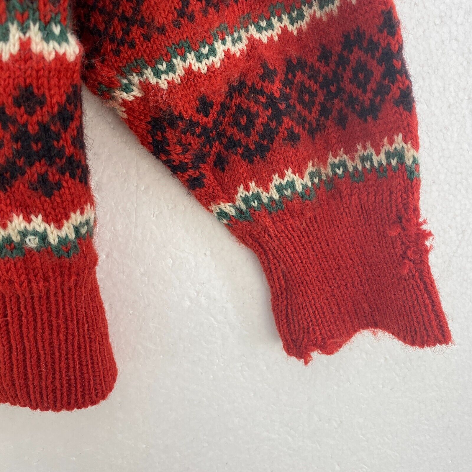 Dale Of Norway Metal Clasp Wool Red Norwegian Nordic Sweater Size M