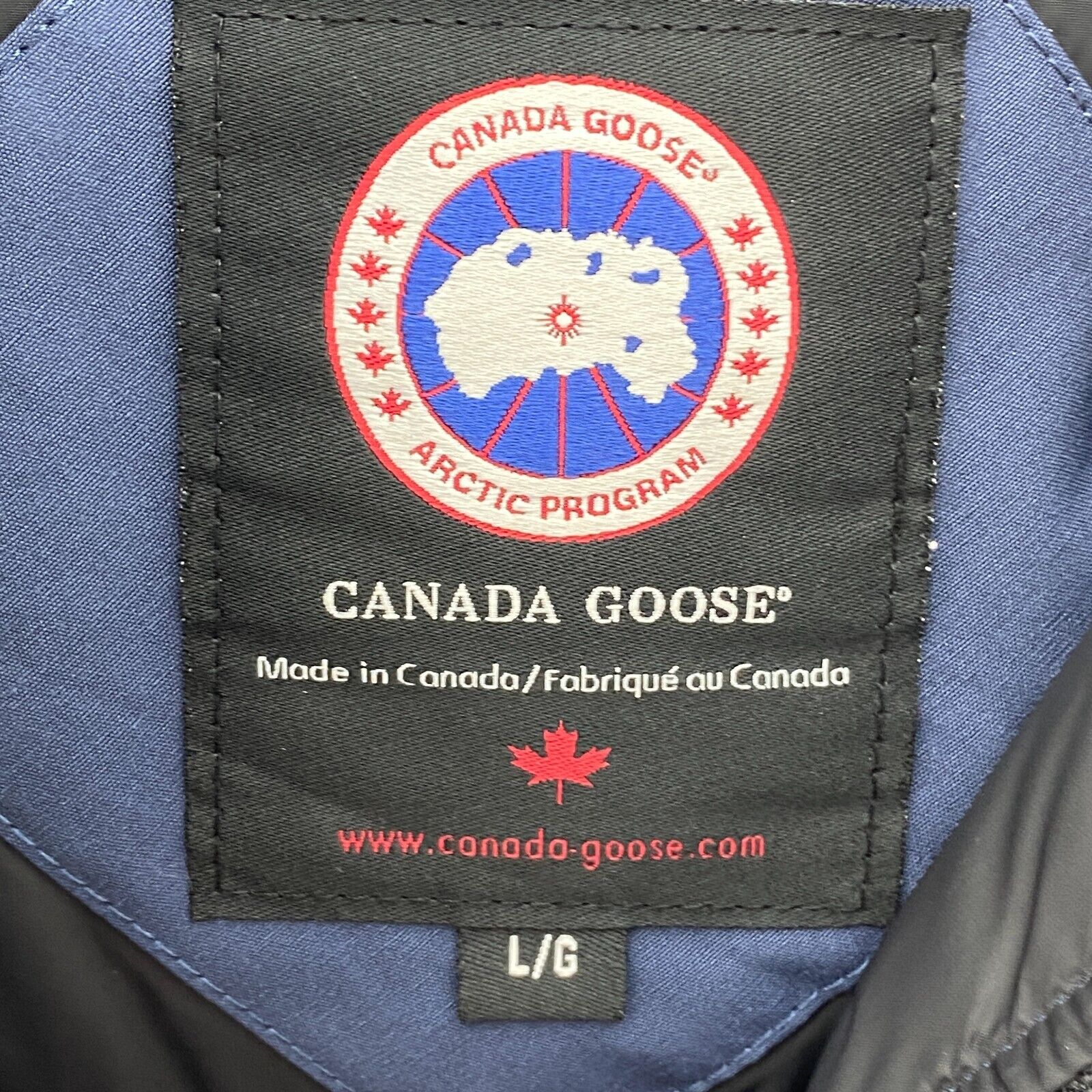 Authentic Canada Goose Grizzly Bomber Down Filled Navy Blue Jacket Size L