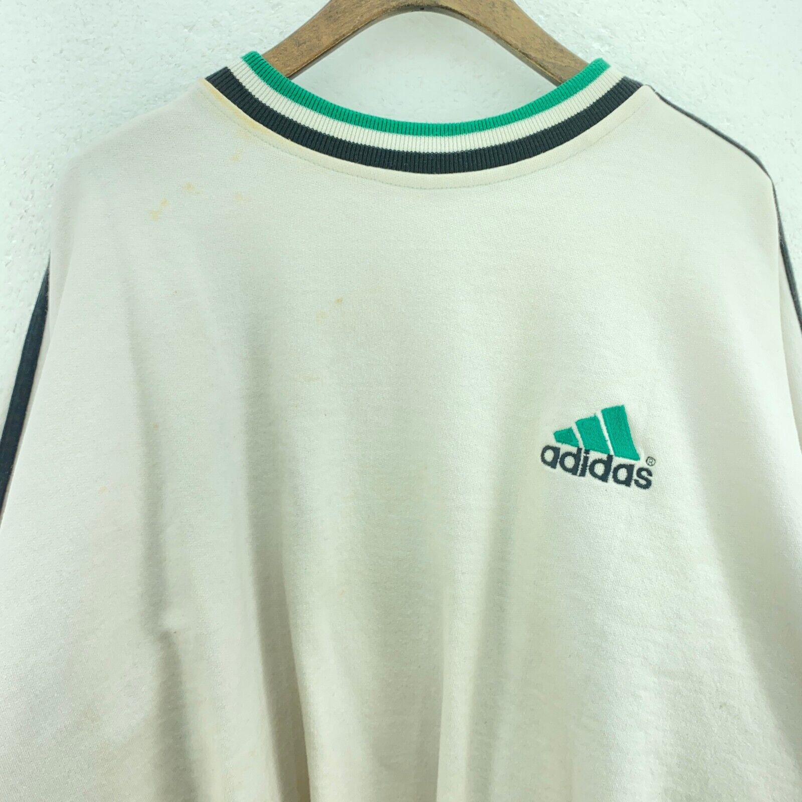 Adidas Logo Embroidered White Sweatshirt Size L Crewneck