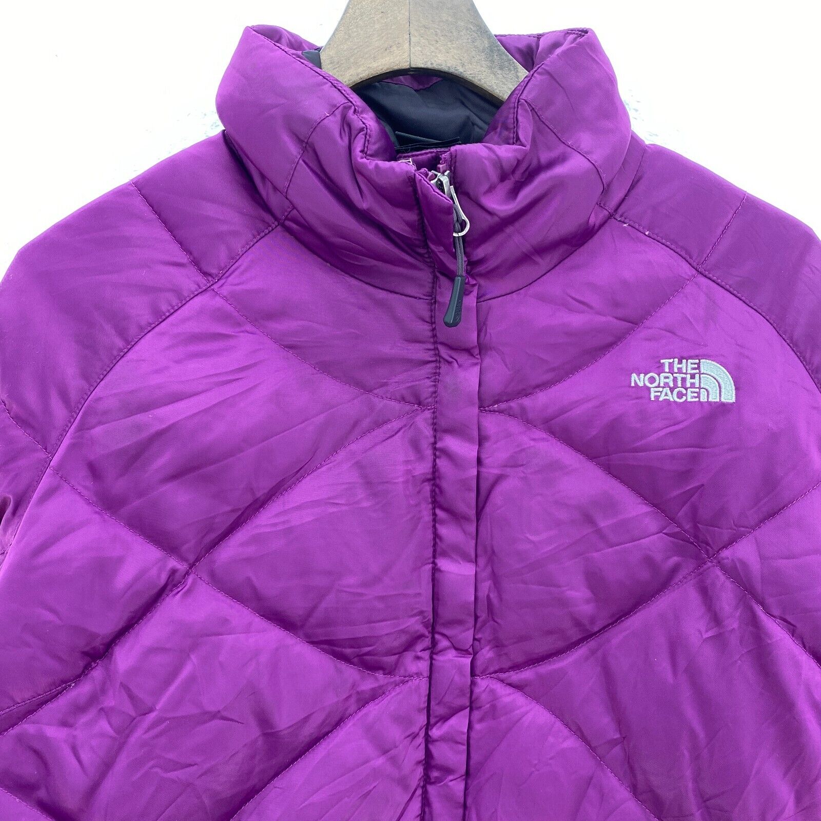The North Face 550 Women's Purple Insulated Hooded Jacket Size M Full Zip Up