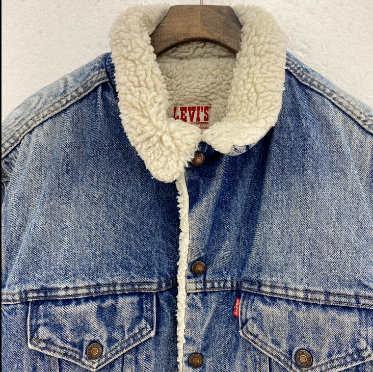 Levi Strauss Sherpa Lined Medium Wash Blue Vintage Denim Jacket Size 42