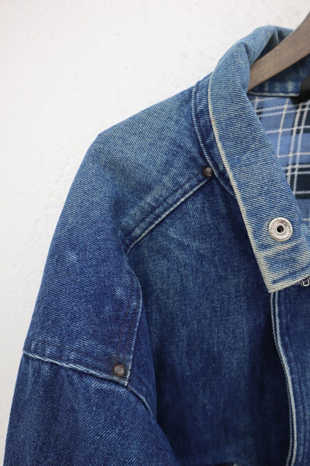 Vintage Levi Strauss Full Zip Medium Wash Blue Denim Jacket Size M