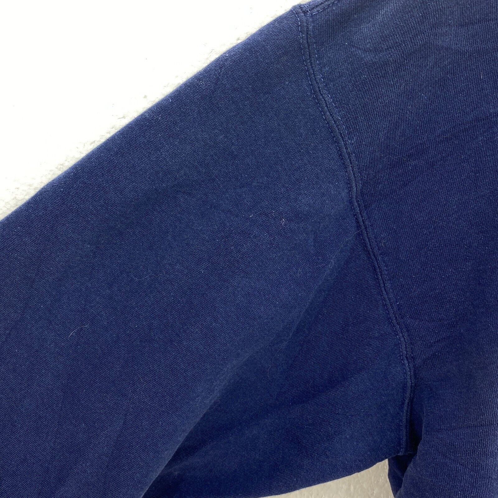 Yale University Logo Navy Blue Crew Neck Sweatshirt Size L