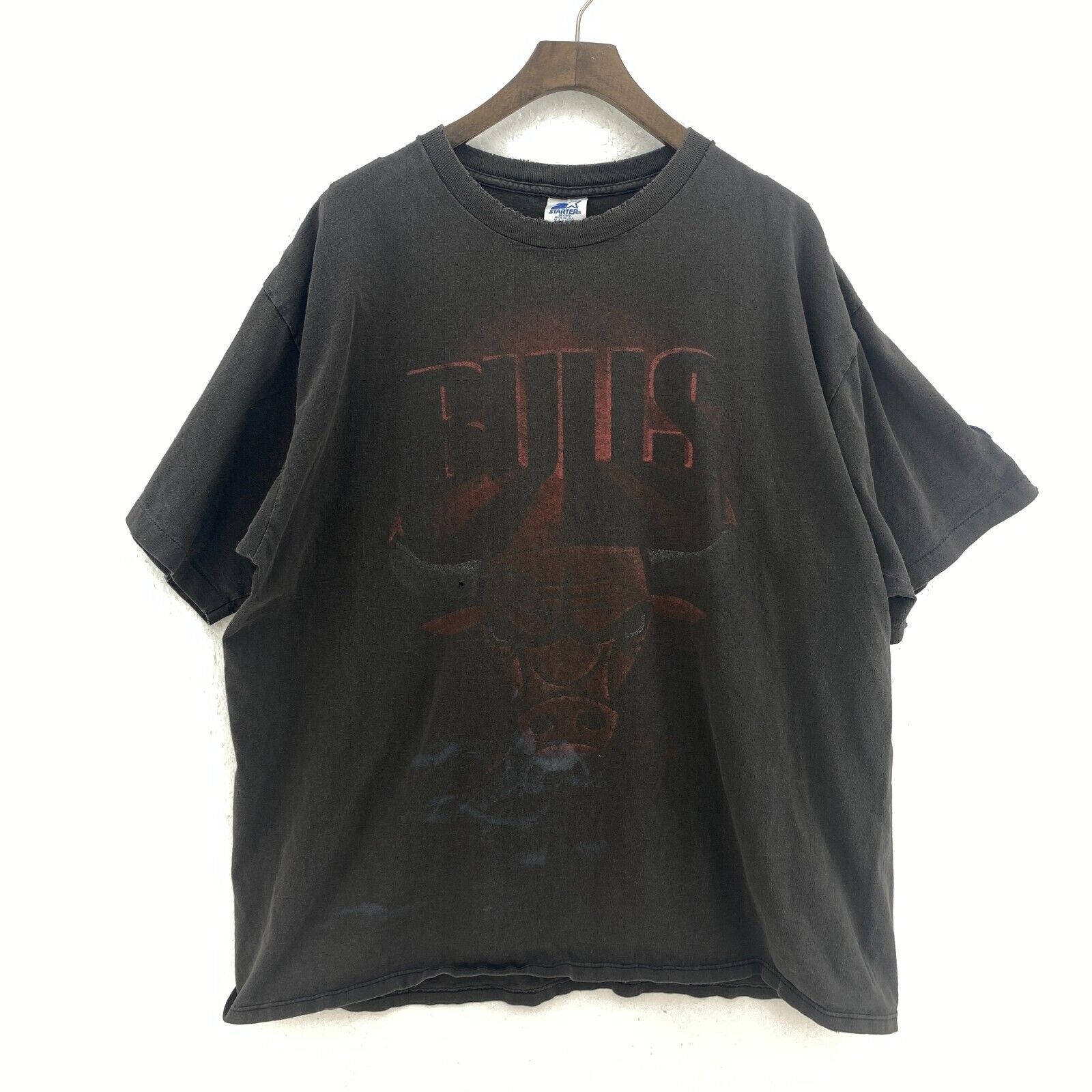 Starter Chicago Bulls NBA Faded Black T-shirt Size XL Single Stitch