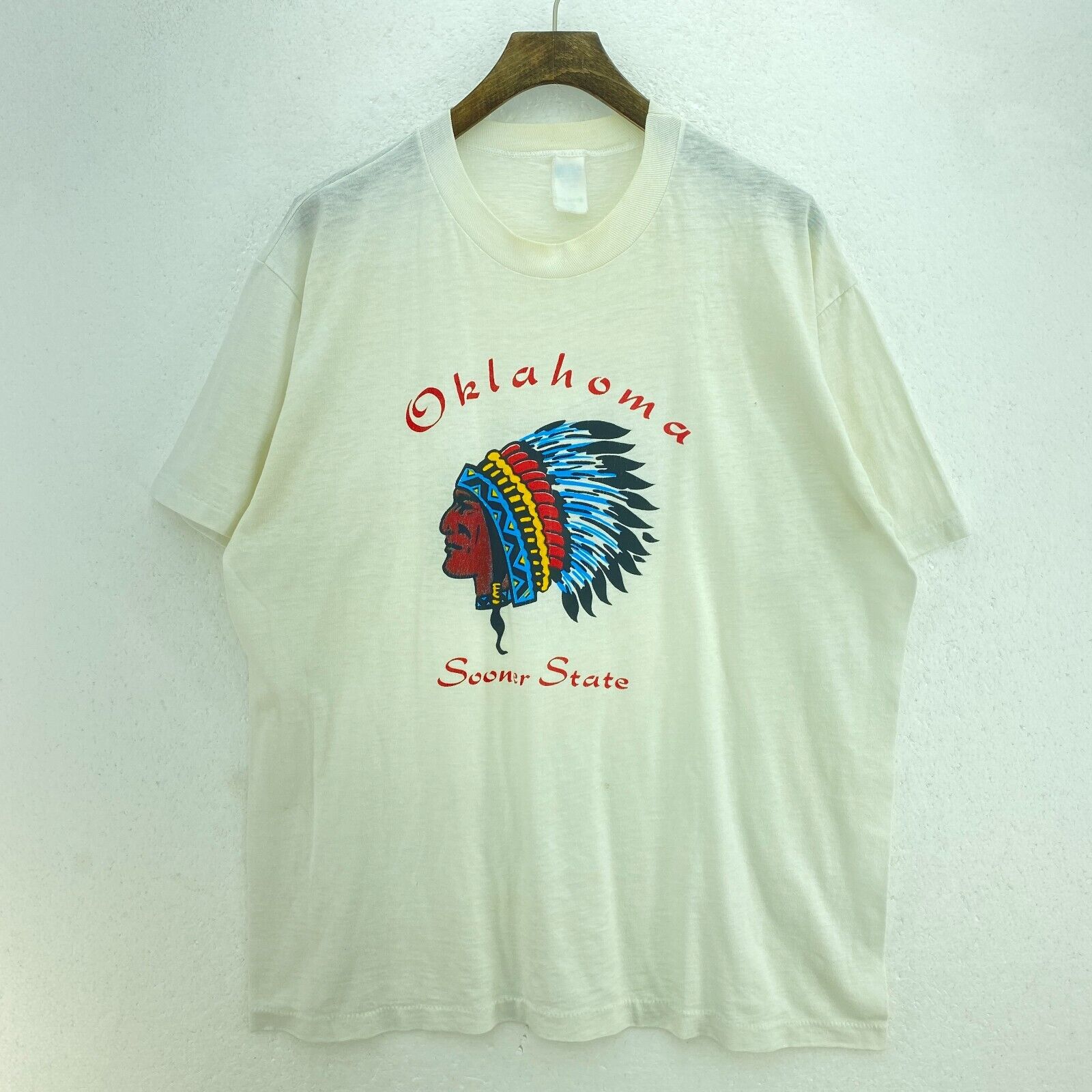 Oklahoma Sooner State Native American Print White T-shirt Size M Single Stitch