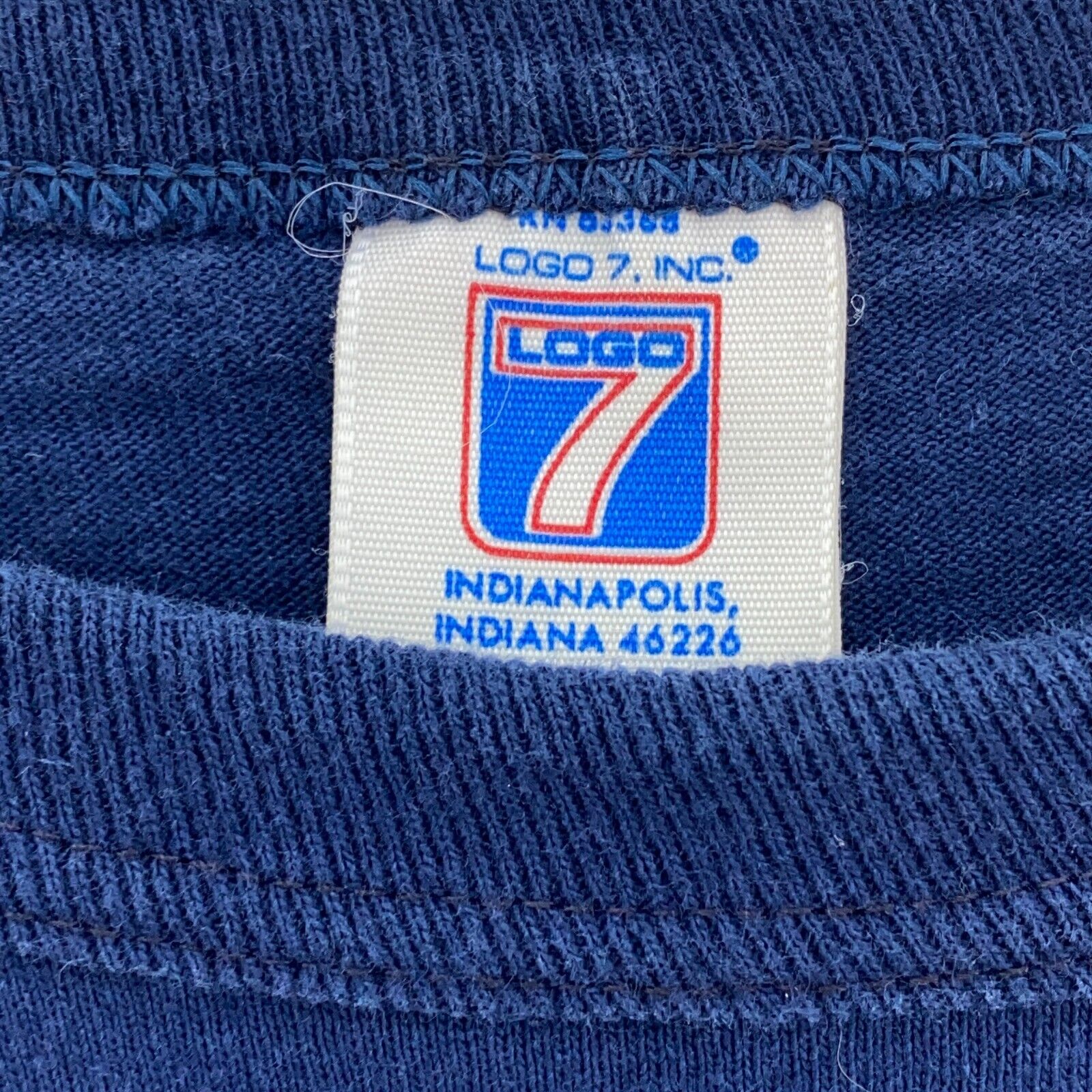 Logo 7 Buffalo Bills NFL Vintage Navy Blue T-shirt Size L Single Stitch