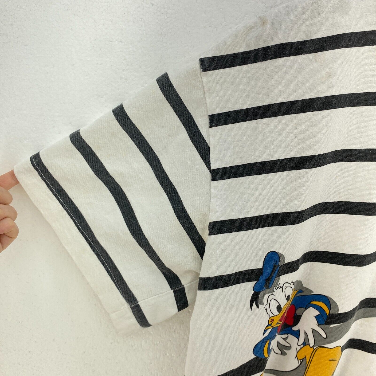 Disney Striped Mickey Mouse Donald Duck T-shirt Size M White Tee