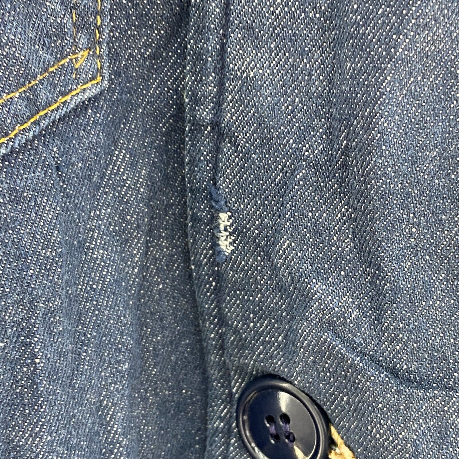 Vintage Sherpa Line Dark Wash Blue Denim Jacket Size 42 Button Up