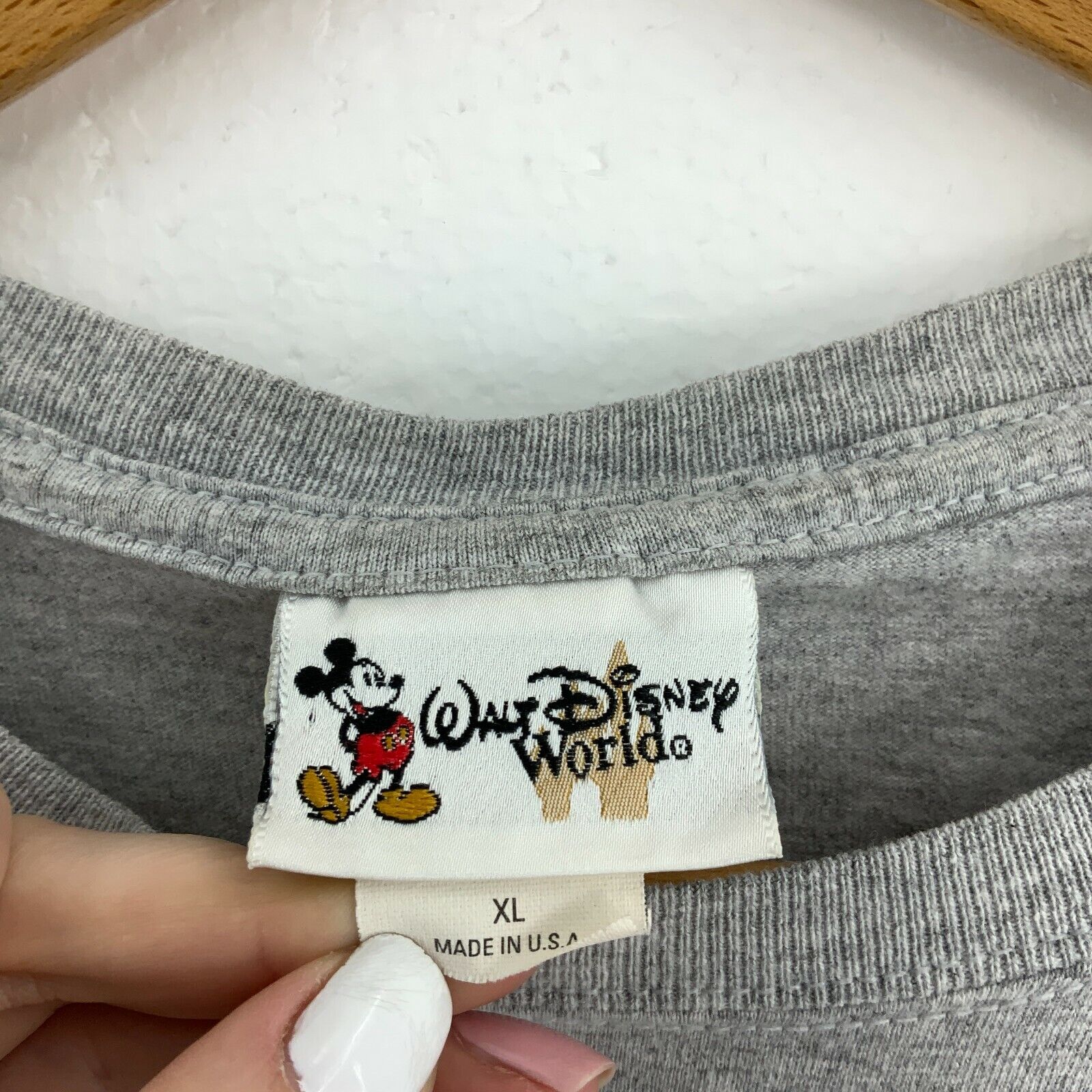 Mickey Mouse Donald Duck Walt Disney World Gray T-shirt Size XL