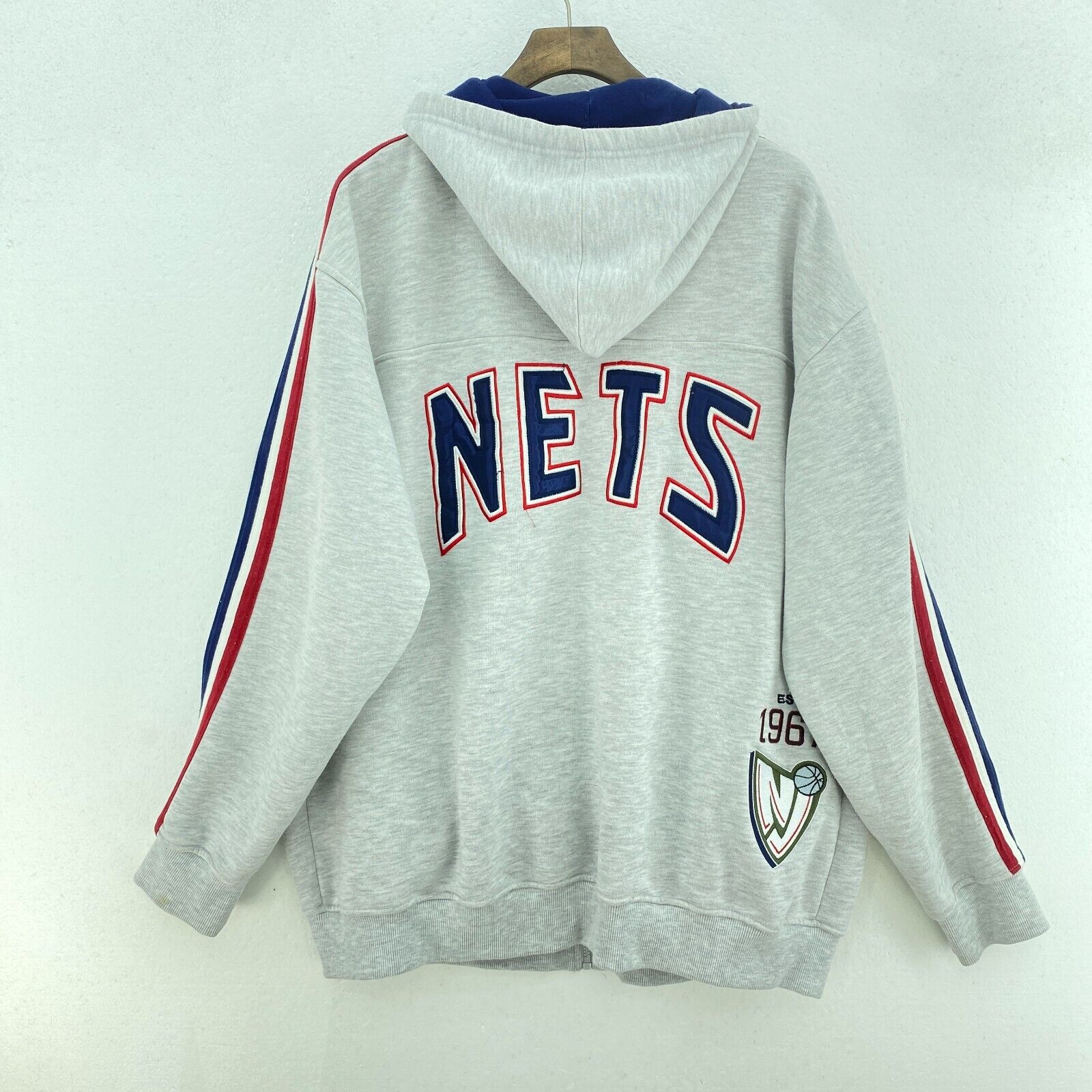 Brooklyn Nets NBA Gray Hooded Jacket Size XL Full Zip Up