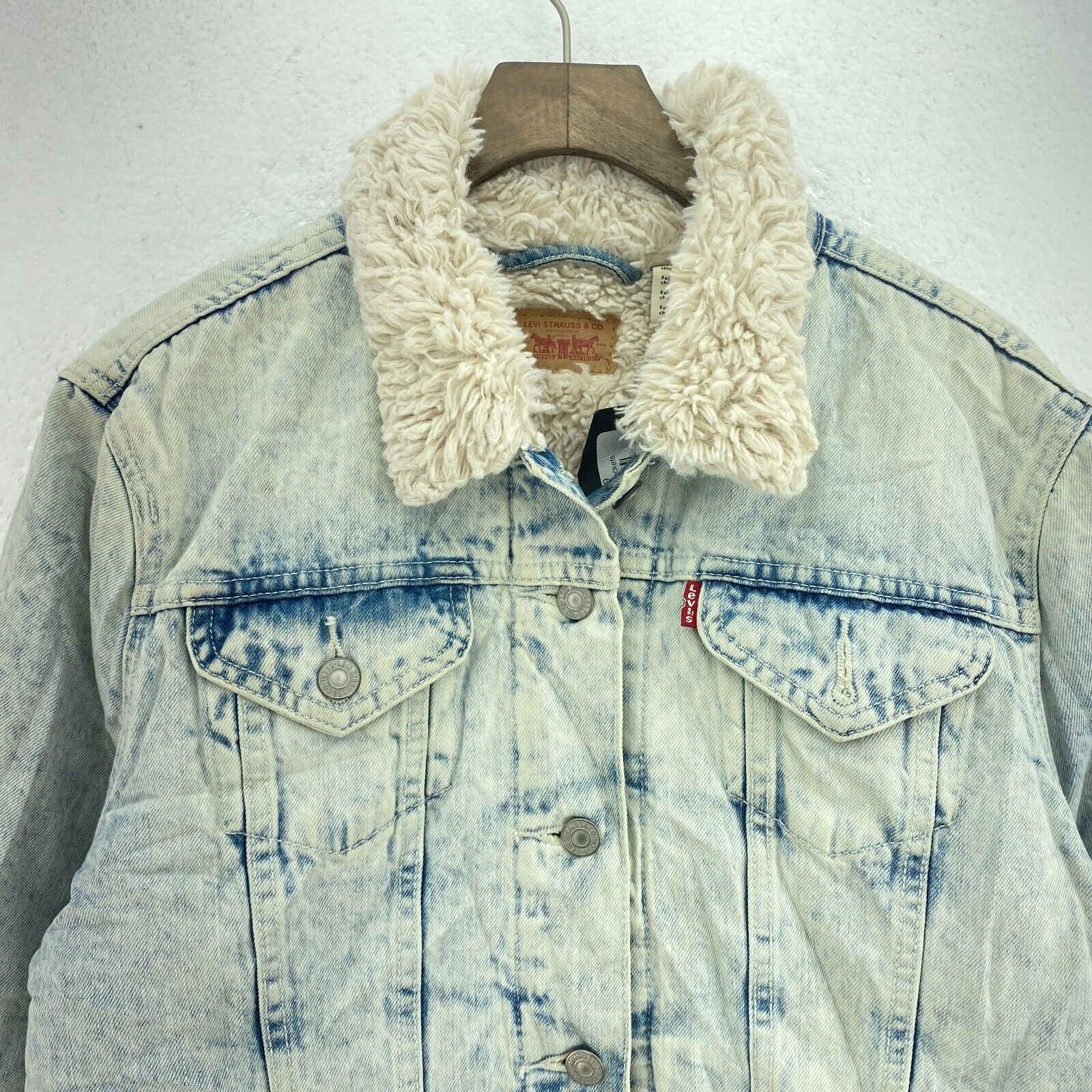 Levi Strauss Sherpa Denim Blue Light Wash Size XL Button Up