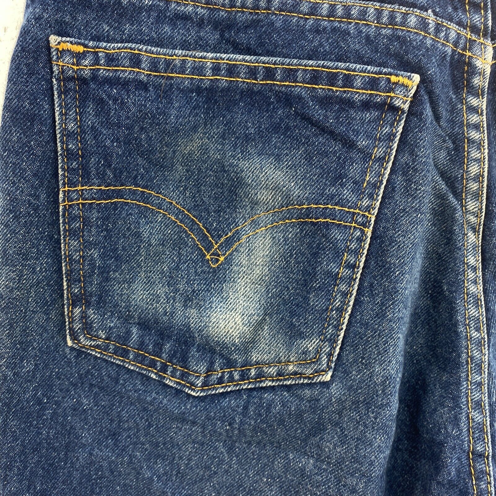 Levi Strauss Orange Tab Relaxed Fit Size 33 x 25 Dark Wash Blue Jeans