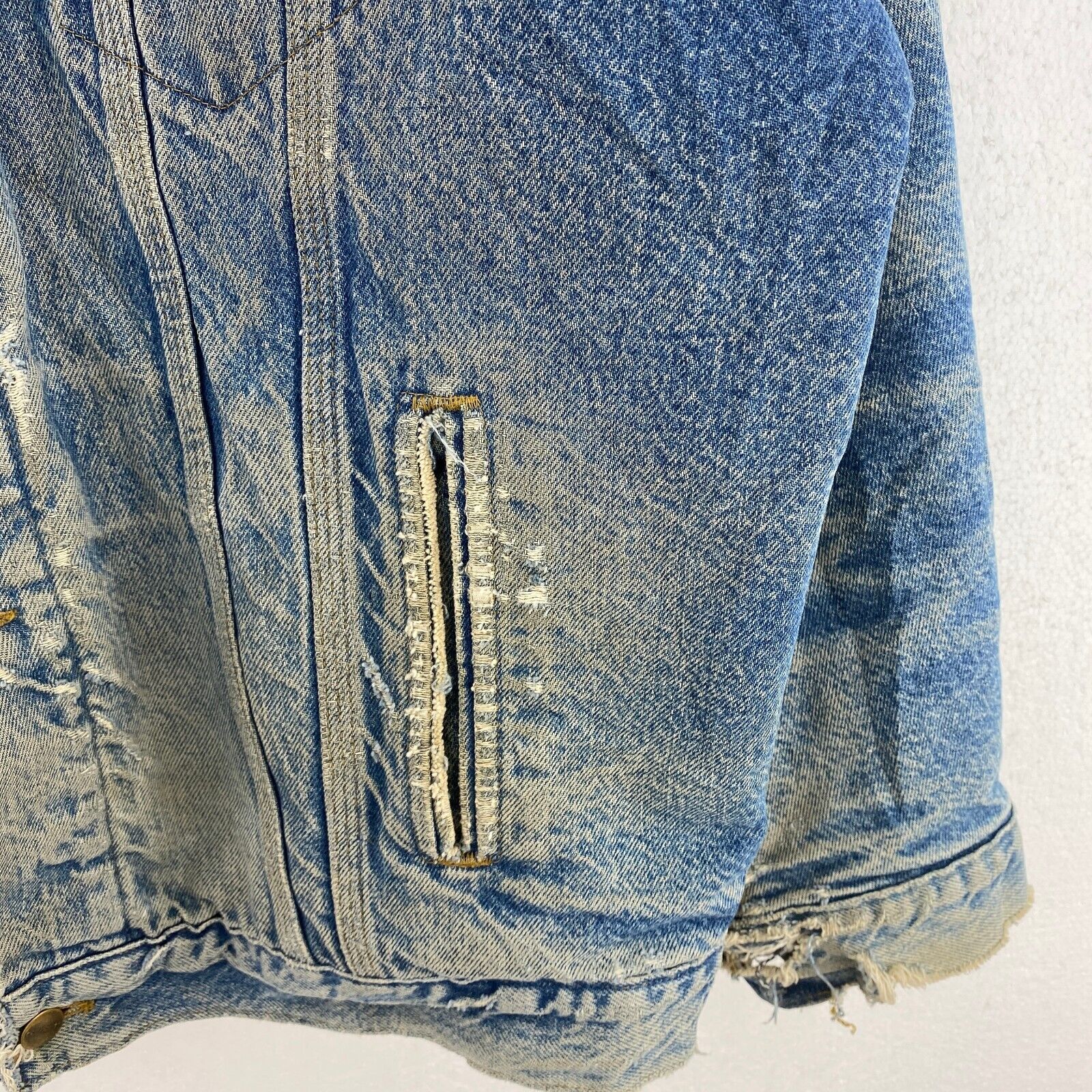Carhartt Workwear Lined Denim Jacket Size XL Button Up