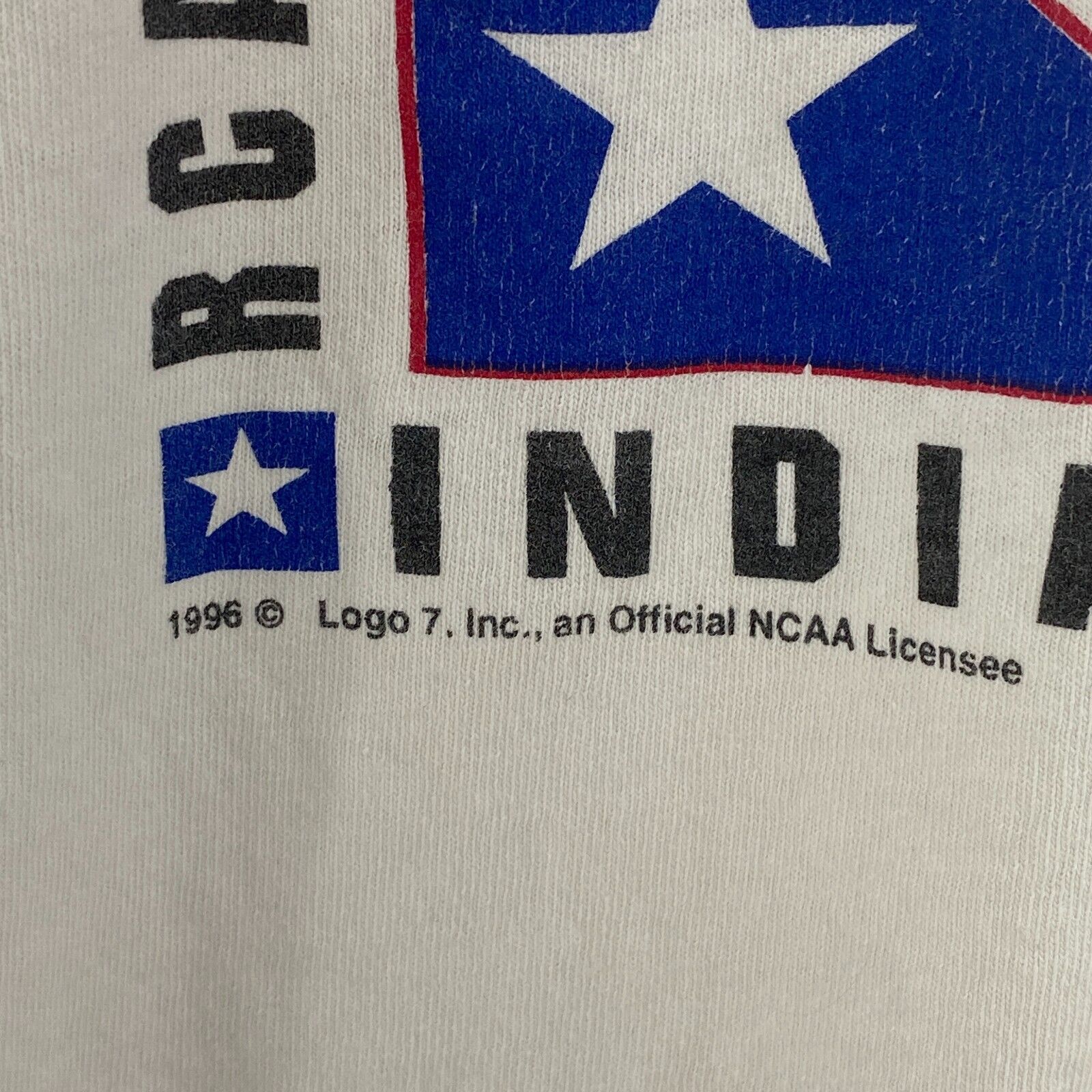 Vintage Indianapolis 1996 Logo 7 White T-shirt Size XL NCAA Championship