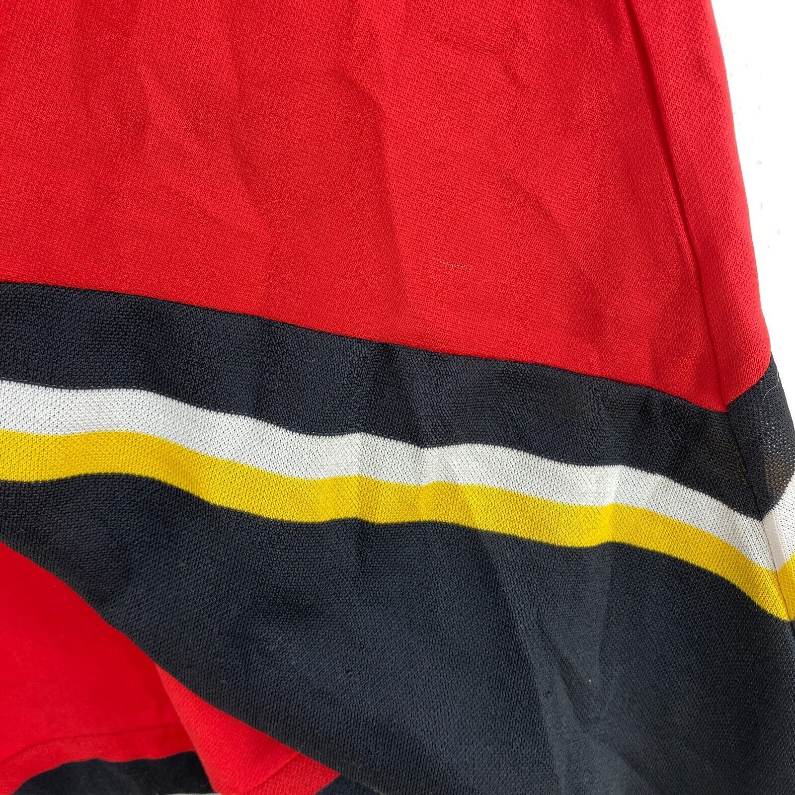 Vintage CCM Calgary Flames V-Neck Red Jersey Size L