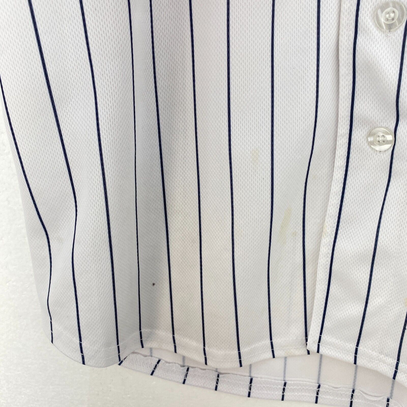 Pinstripe V Neck Button Up Minnesota Twins Jason Kubel 16 White Jersey Size L