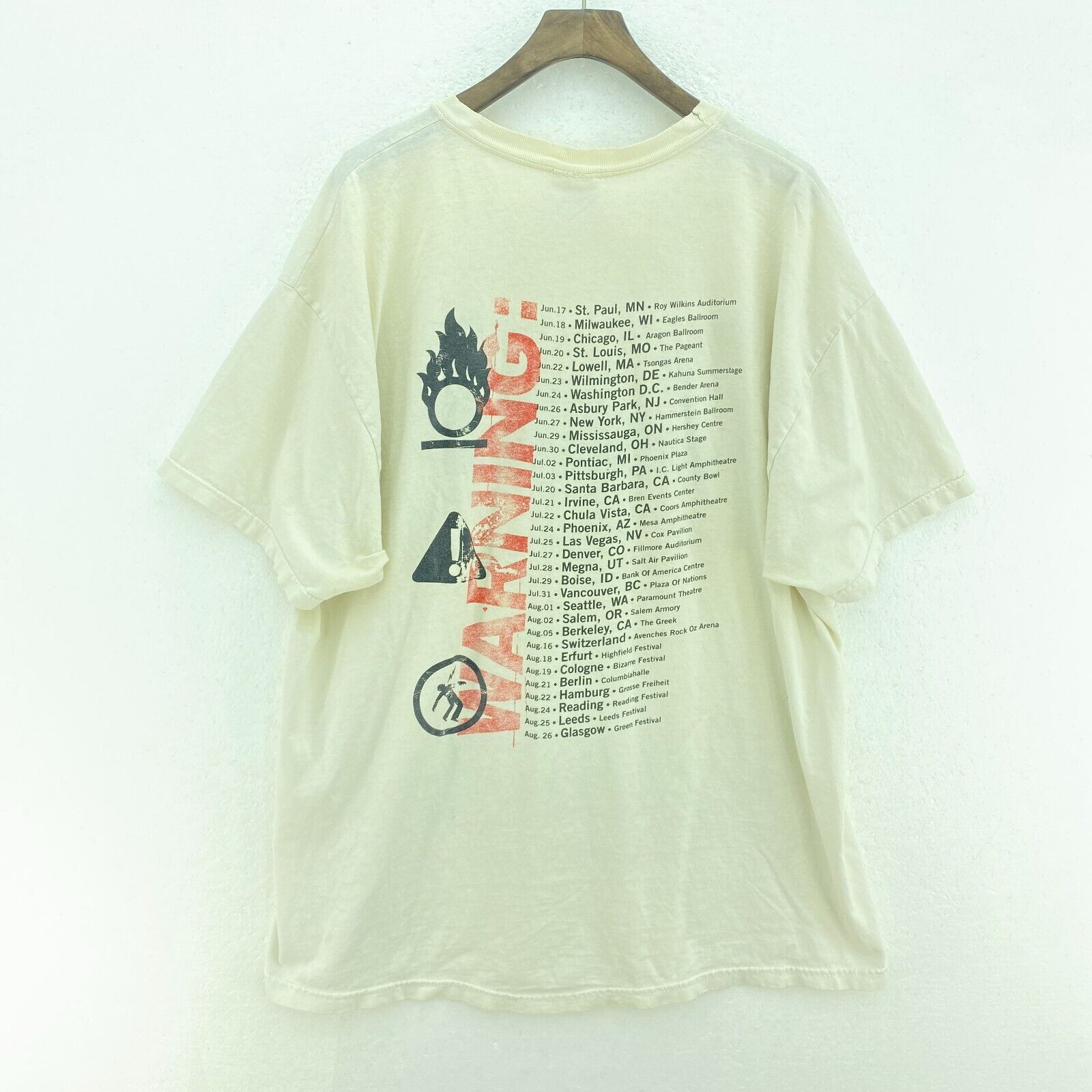 2001 Green Day Rock Band White T-shirt Size XL