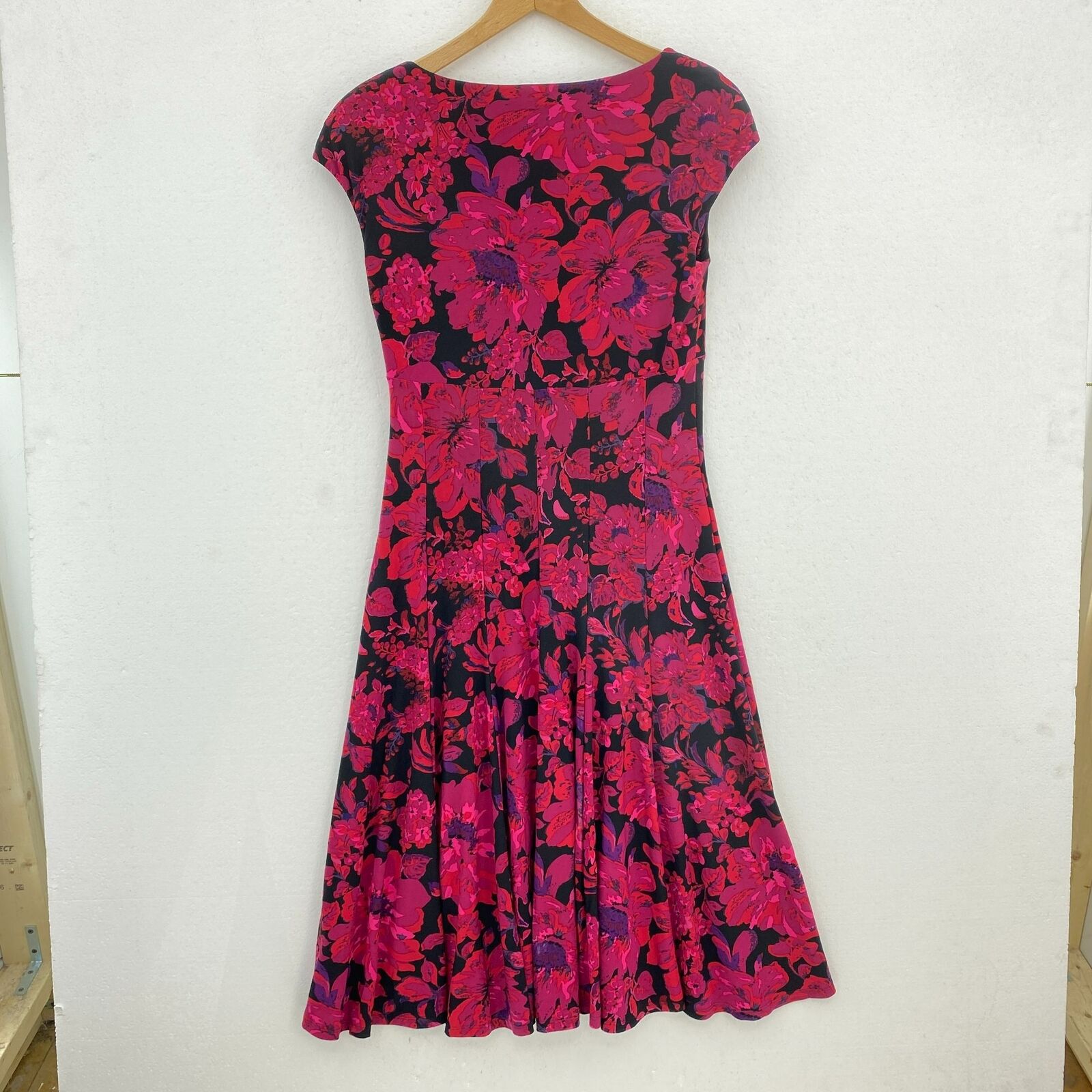RALPH LAUREN Pink Floral Print A-line V-neck Dress Shoulder Pads Cap Sleeve