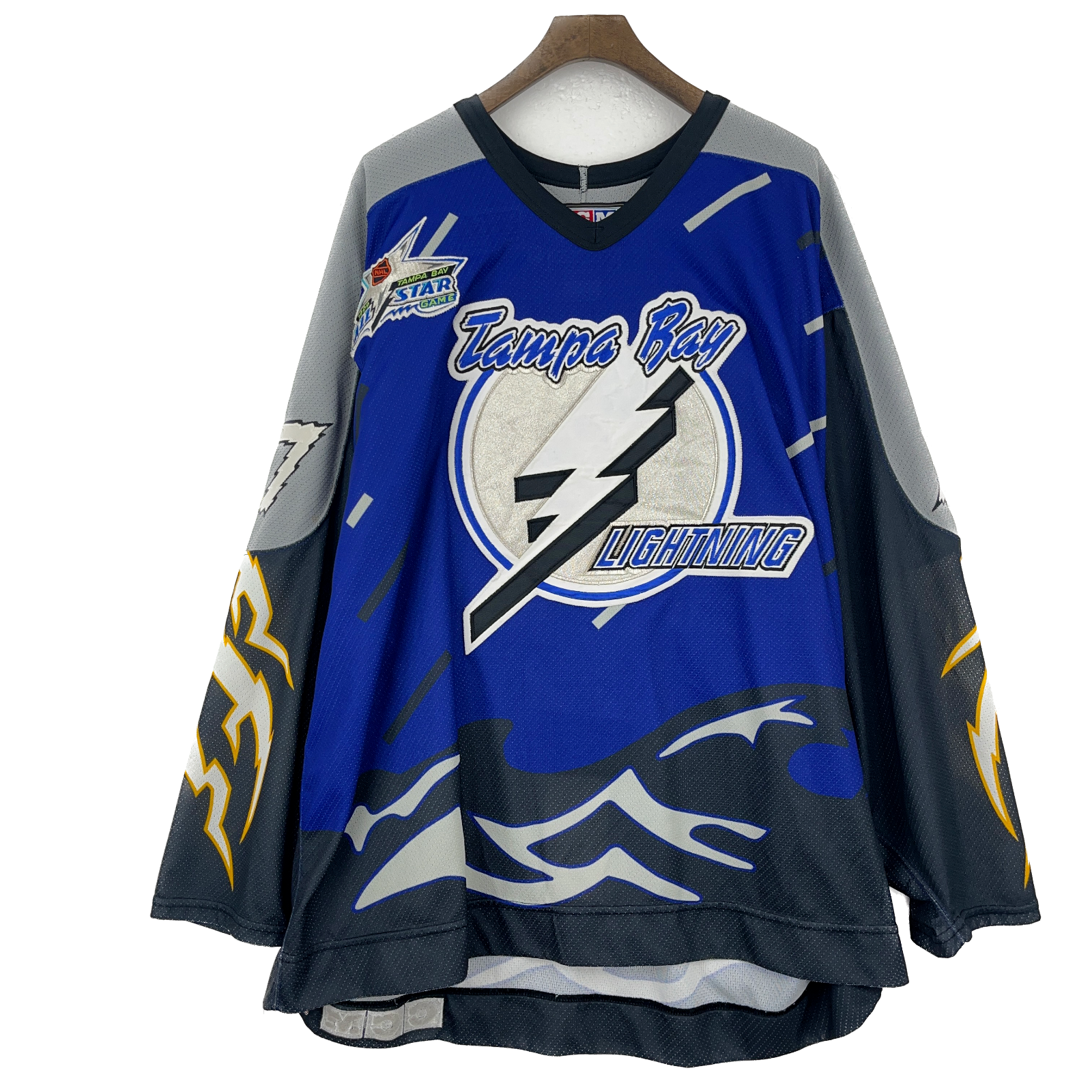 Vintage CCM Tampa Bay Lightning NHL Fight Strap Blue Jersey Size 52