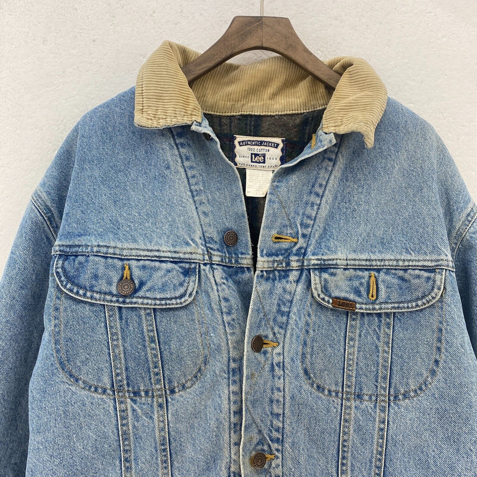 Lee Lined Denim Jacket Blue Light Wash Size L Button Up