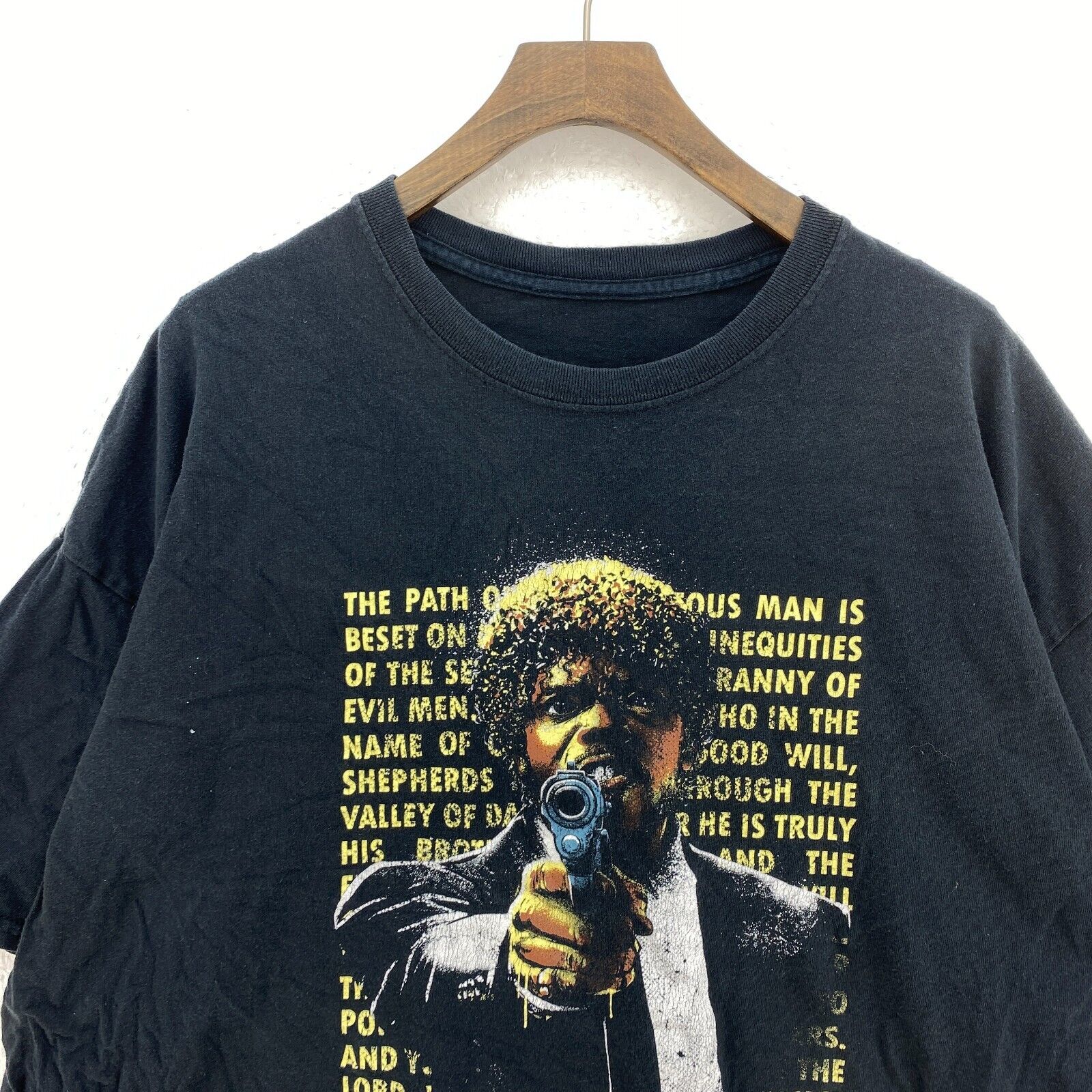 Vintage Pulp Fiction Quentin Tarantino Movie Parody Black T-shirt Size L