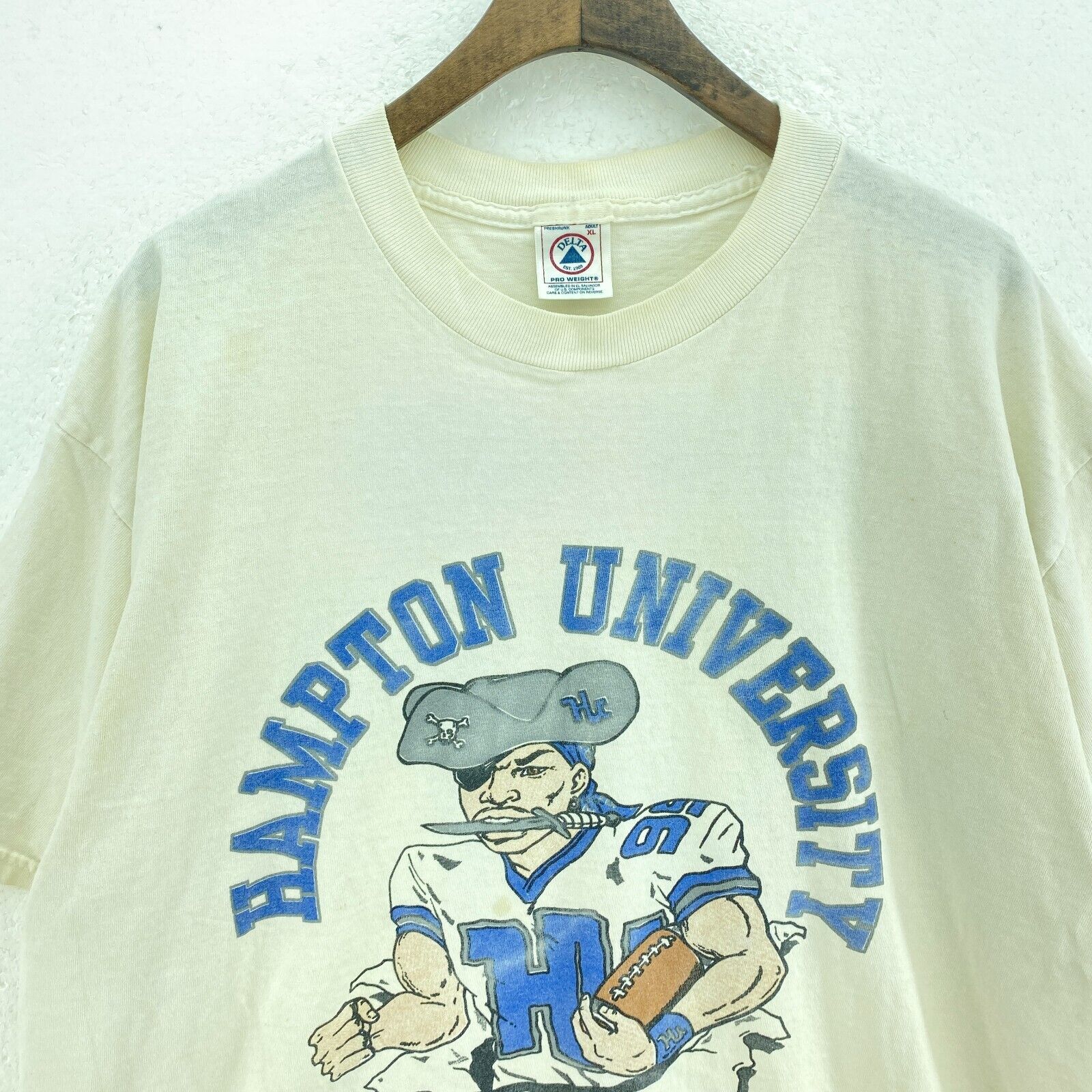 Hampton University Home Coming 99 Football White T-shirt Size XL Tee