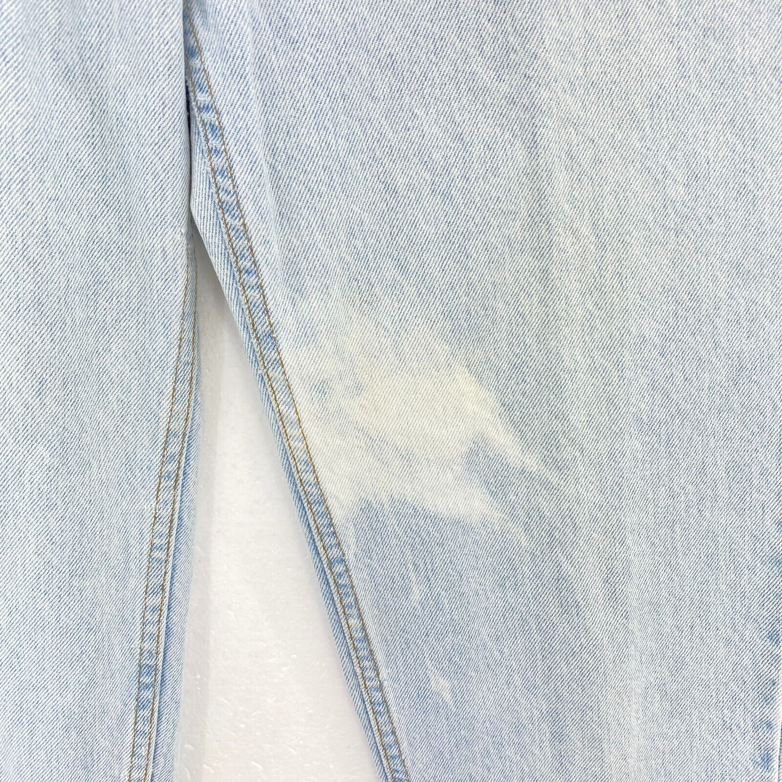 Levi's 512 Women's Slim Fit Tapered Light Wash Blue Jeans Size 30