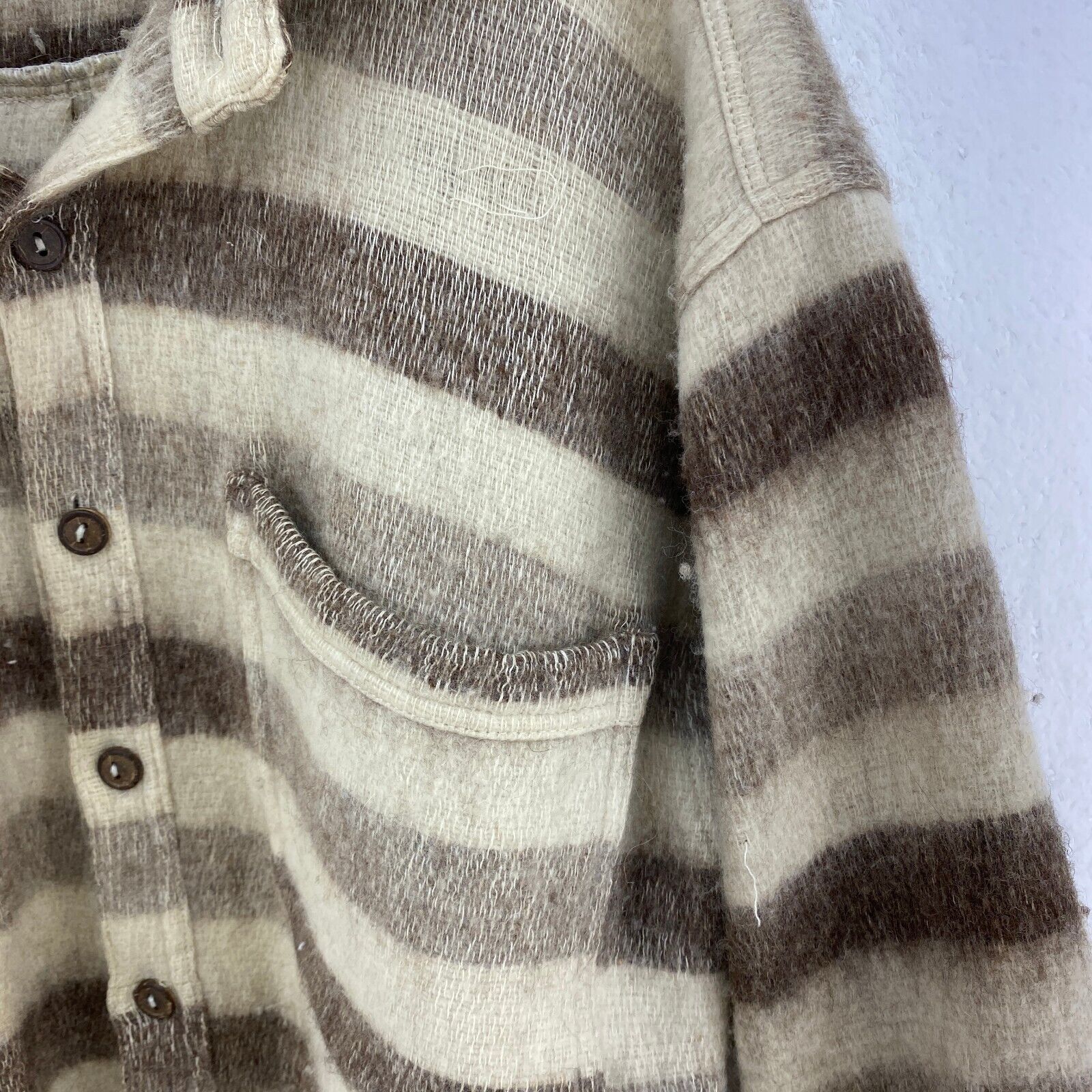 Vintage Beige Striped Double Pocket Flannel Button Up Shirt Size M