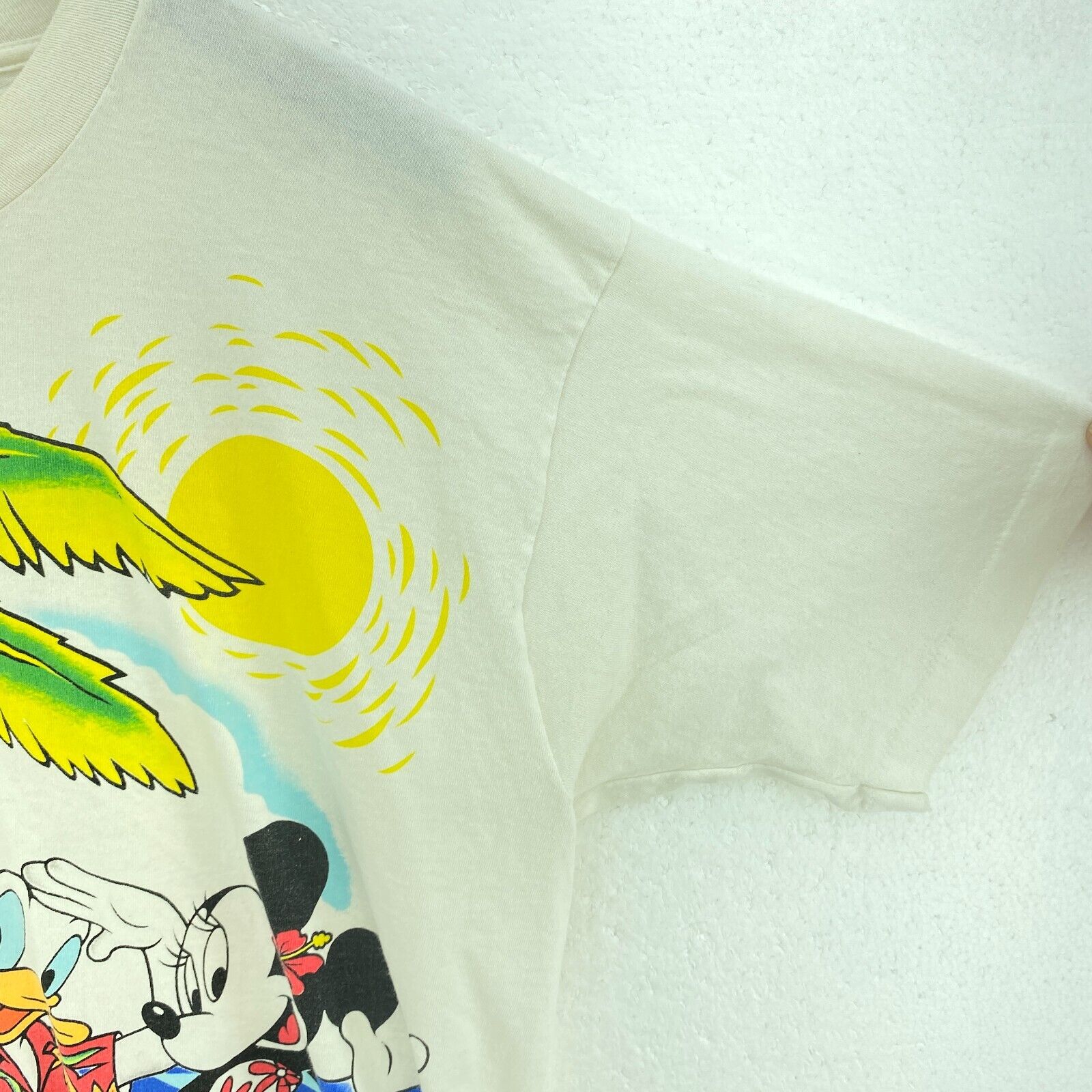 Mickey Mouse Minnie Mouse Donald Duck Travel White T-shirt Size L Single Stitch